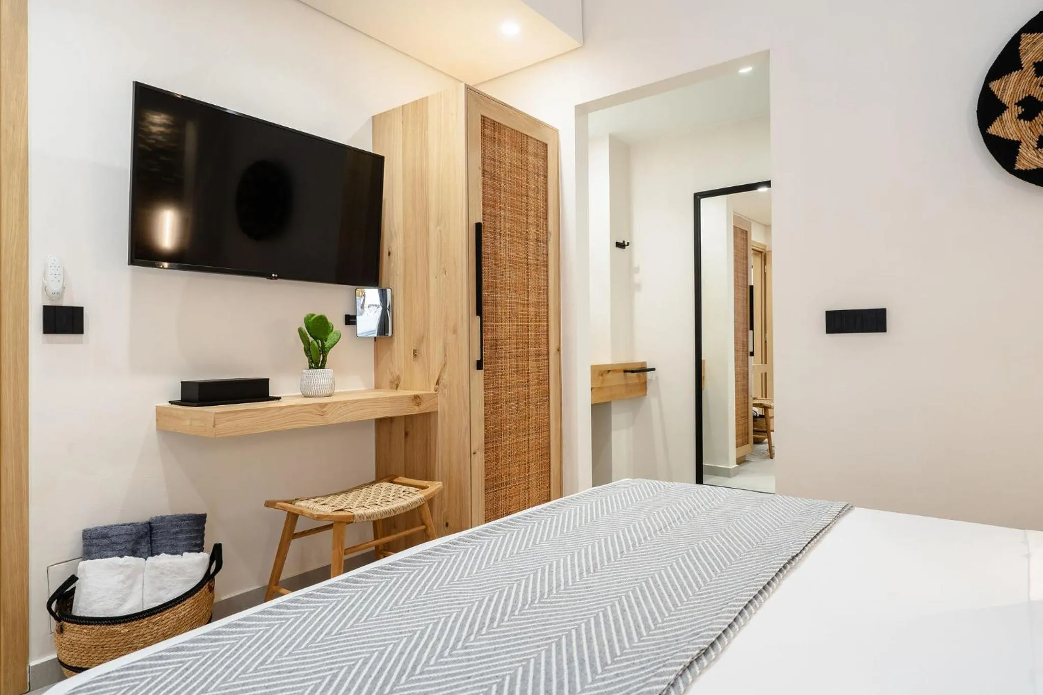 Bed in Legato Spa Suites