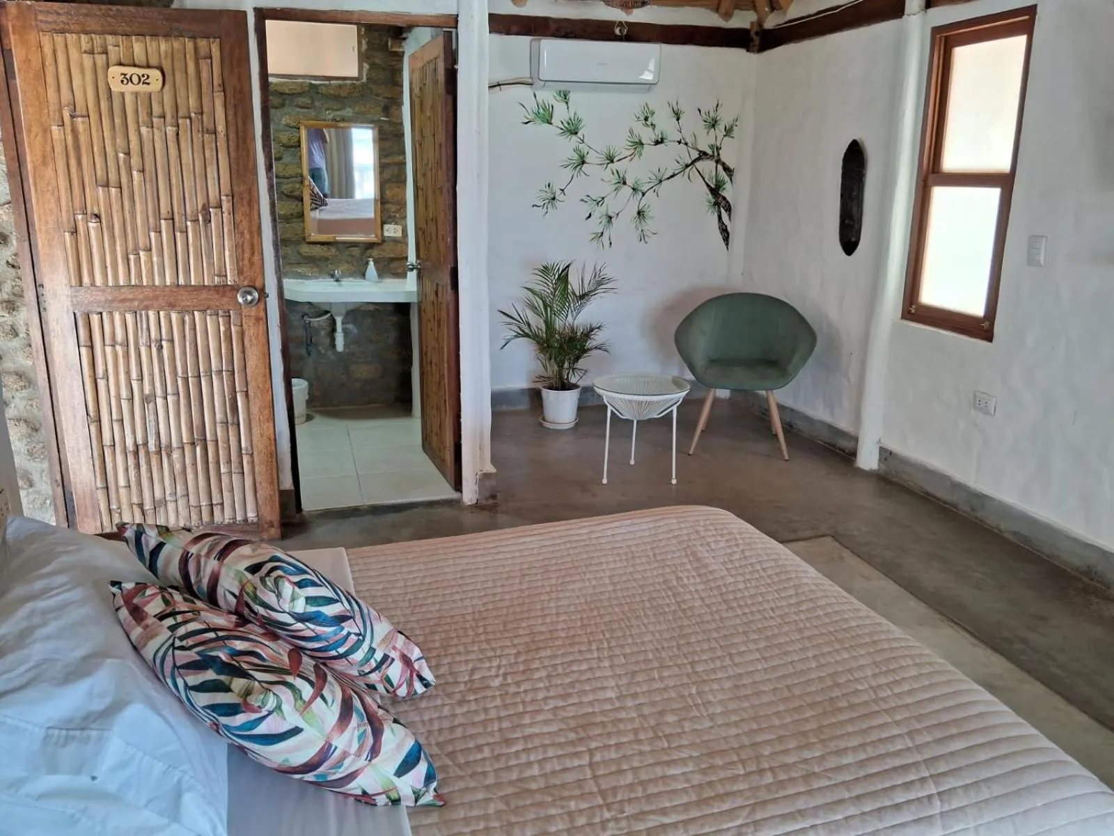 Bedroom, Bed in Hotel Puerto Antiguo