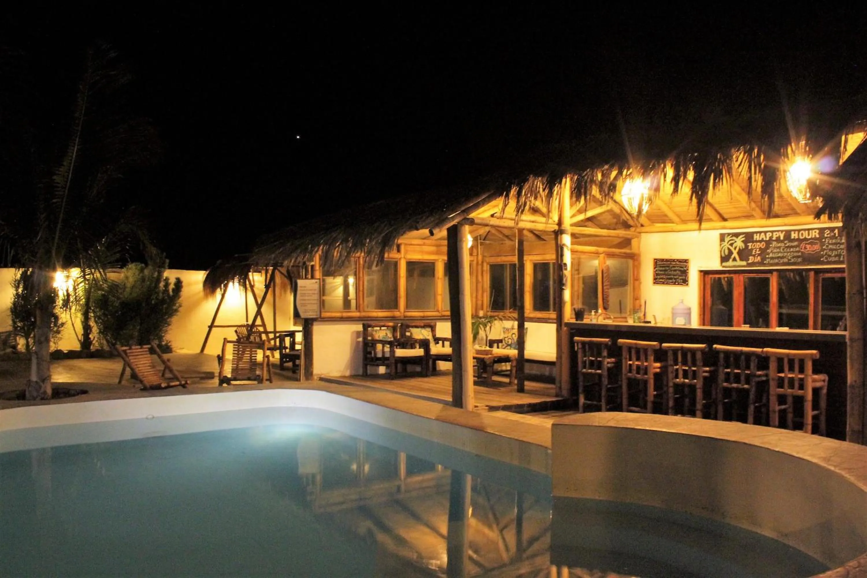 Lounge or bar in Hotel Puerto Antiguo