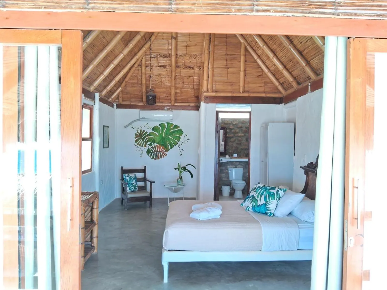 Bedroom in Hotel Puerto Antiguo