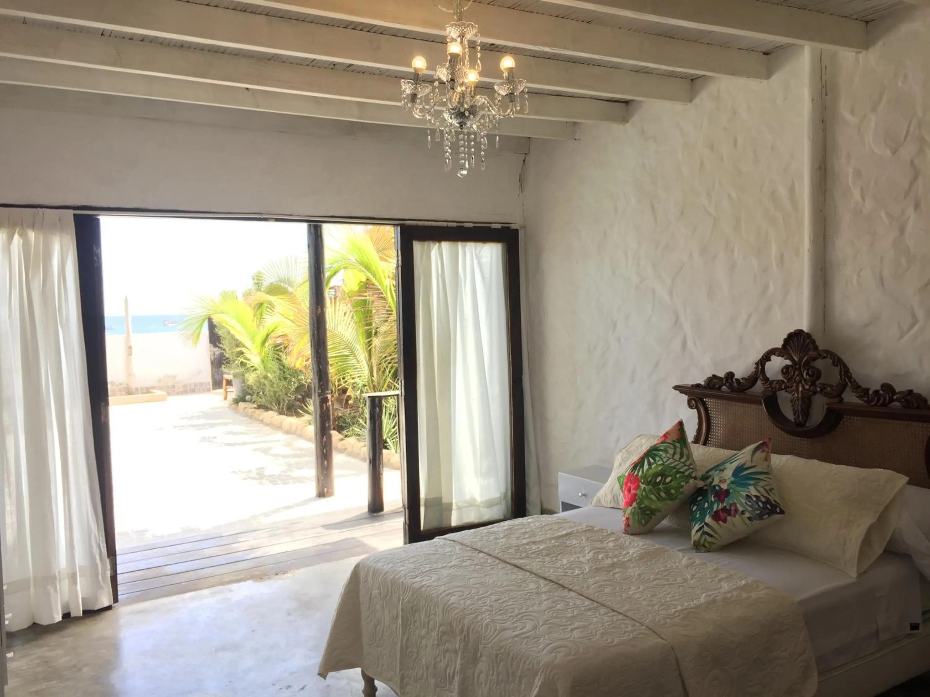 Bedroom, Bed in Hotel Puerto Antiguo