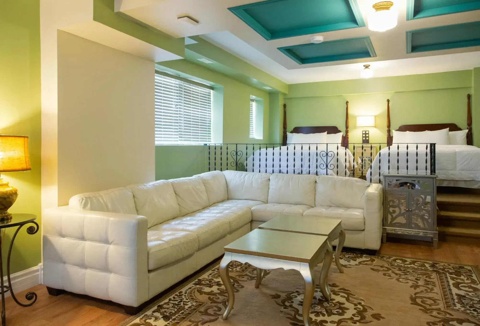 Superior Double Room in Grant Hall Hotel Superior Double Room in Grant Hall Hotel