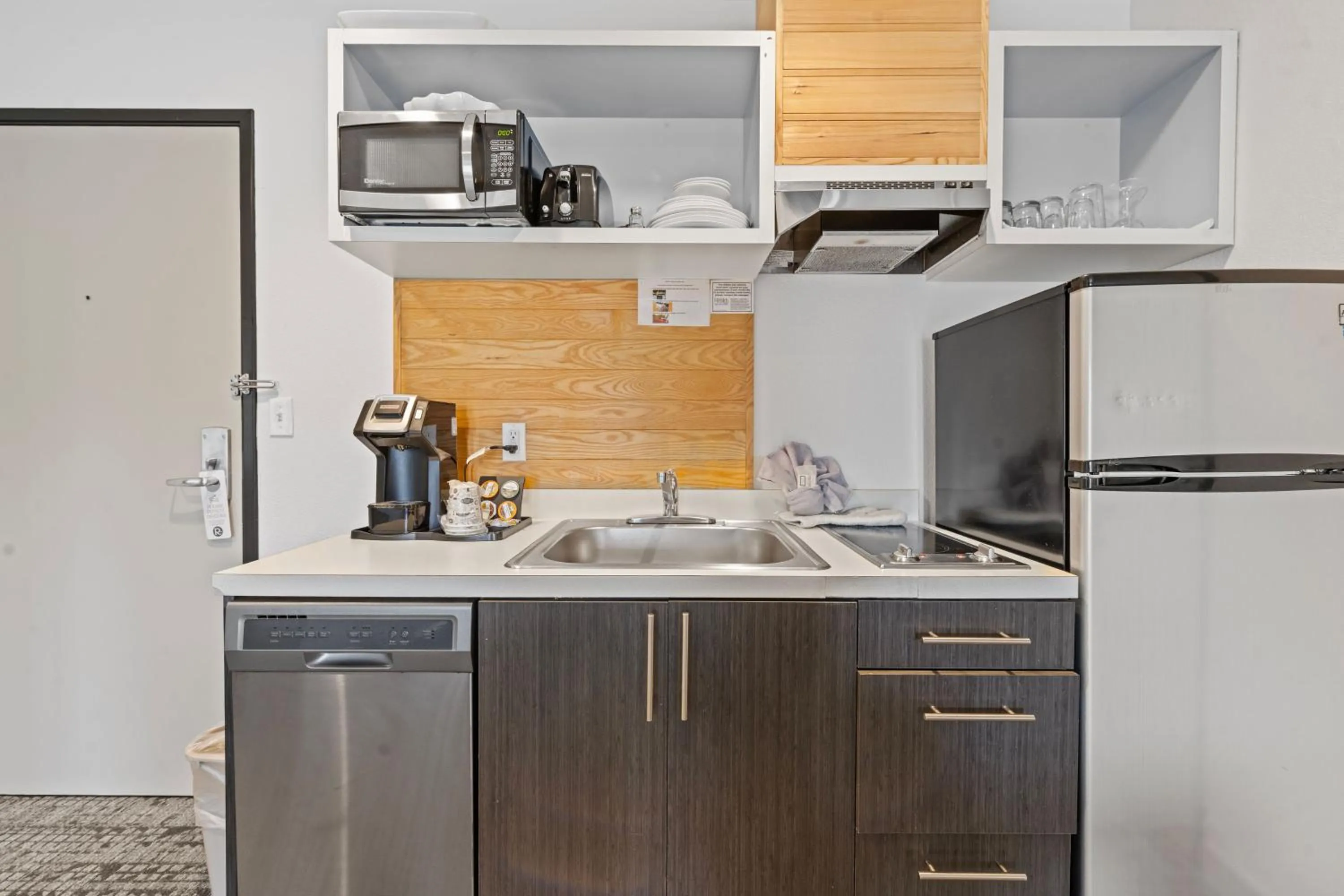 Kitchen or kitchenette in River Inn at Seaside