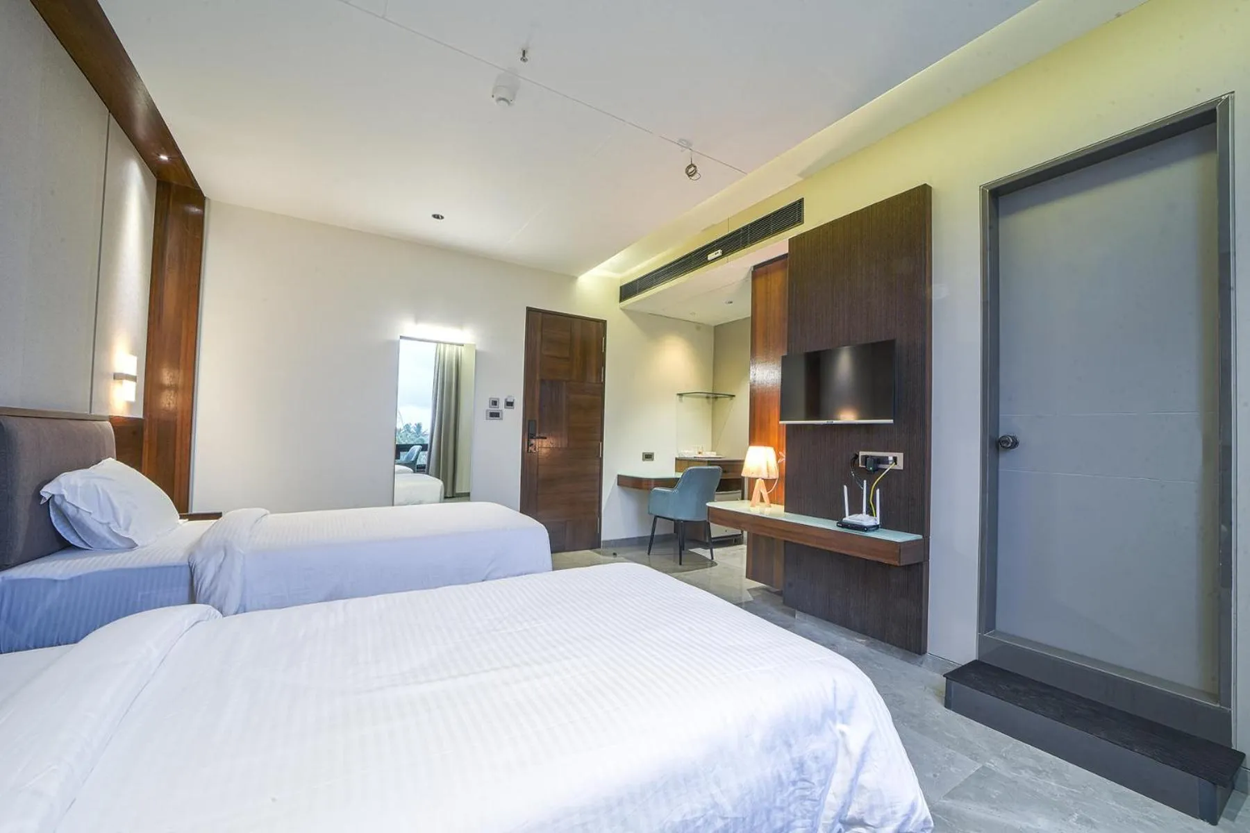 View (from property/room), Bed in Hotel Devgiri Inn and Restaurant