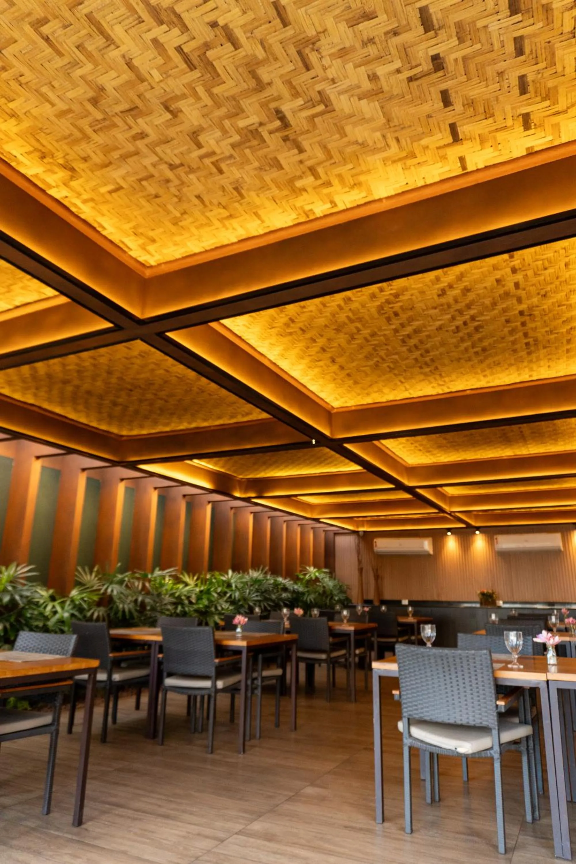 Restaurant/places to eat in San Diego Suites Veredas Sete Lagoas