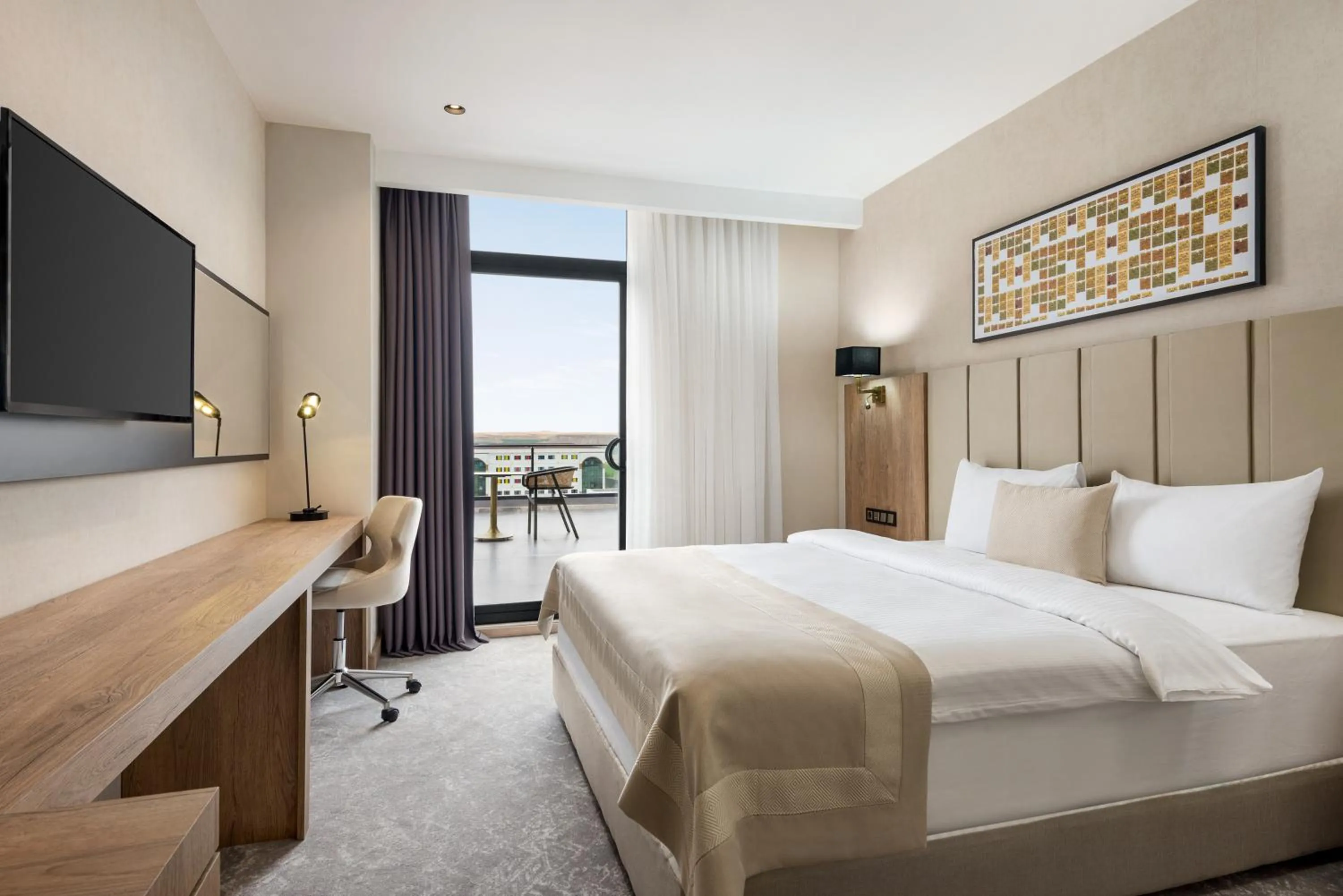 Bedroom, Bed in Ramada Plaza By Wyndham Batman