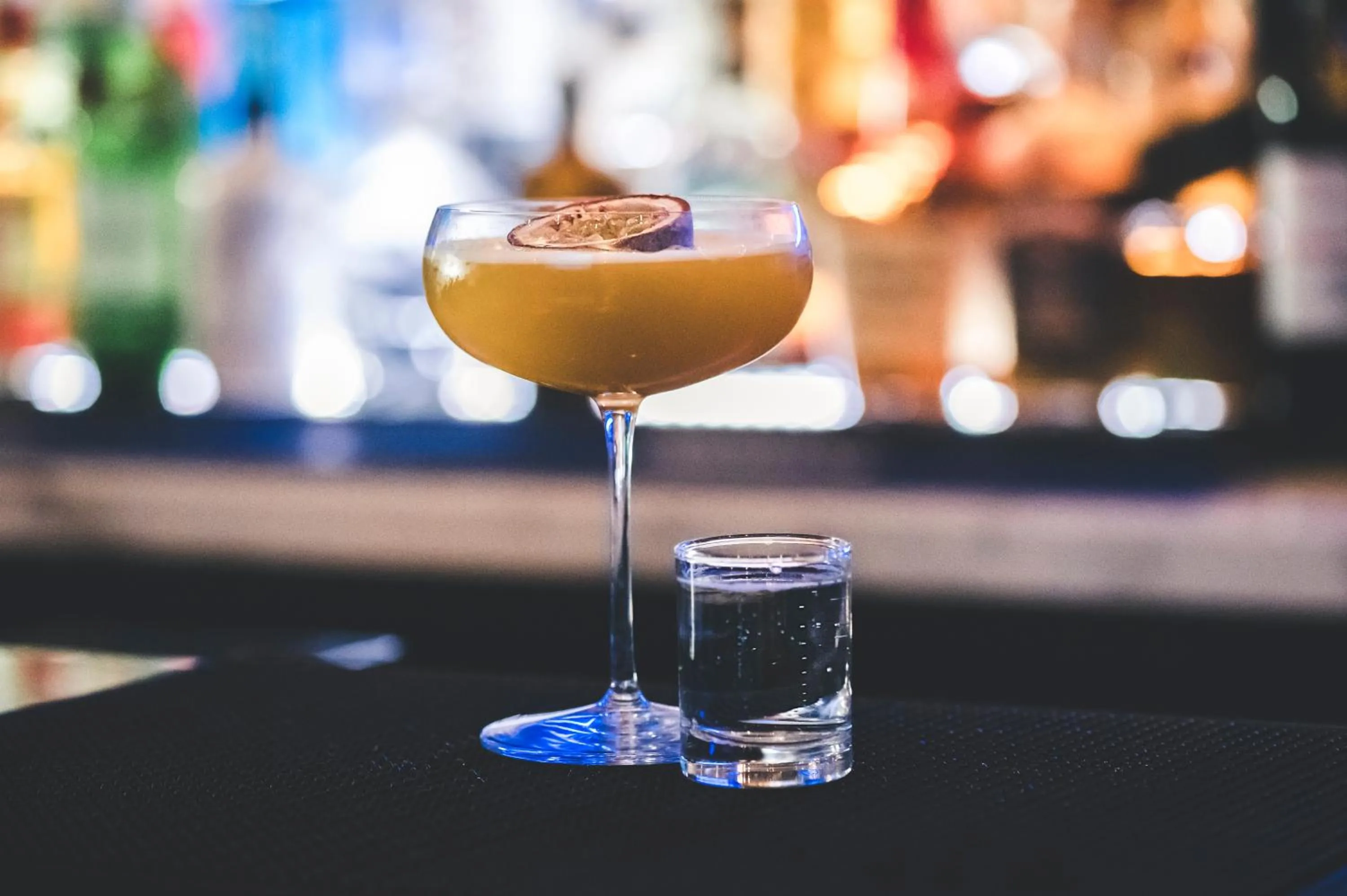 Restaurant/places to eat in Camelia Hotel