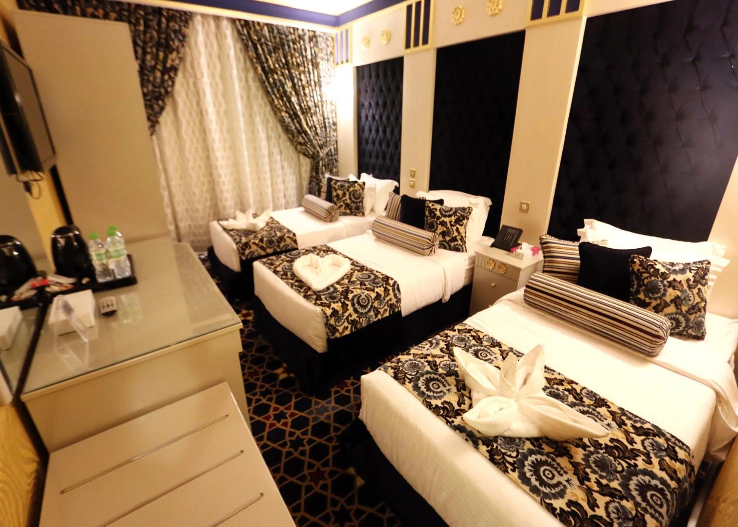 Bed in Nusk Al Madinah