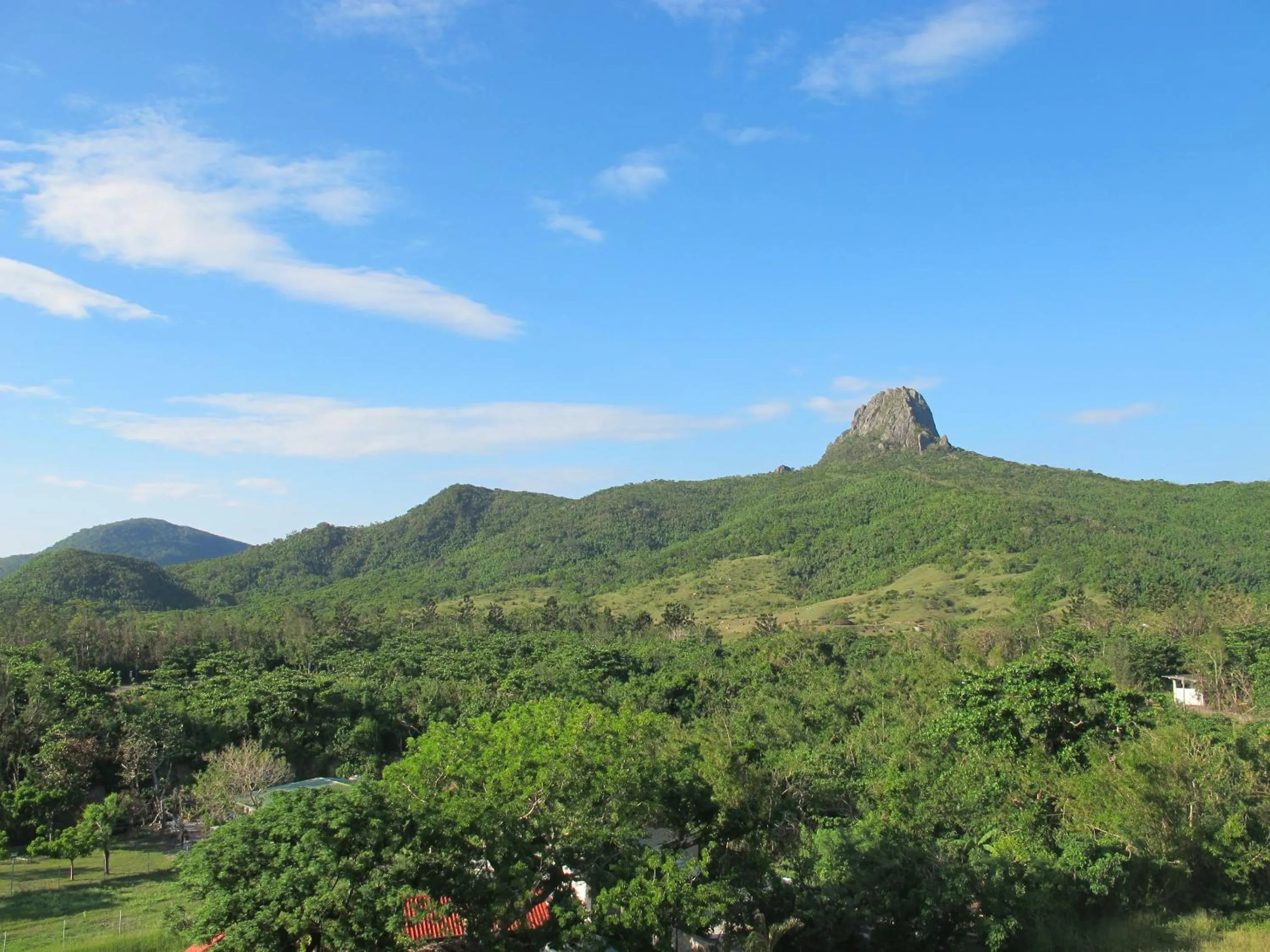 Mountain view in Mamalulu Hostel
