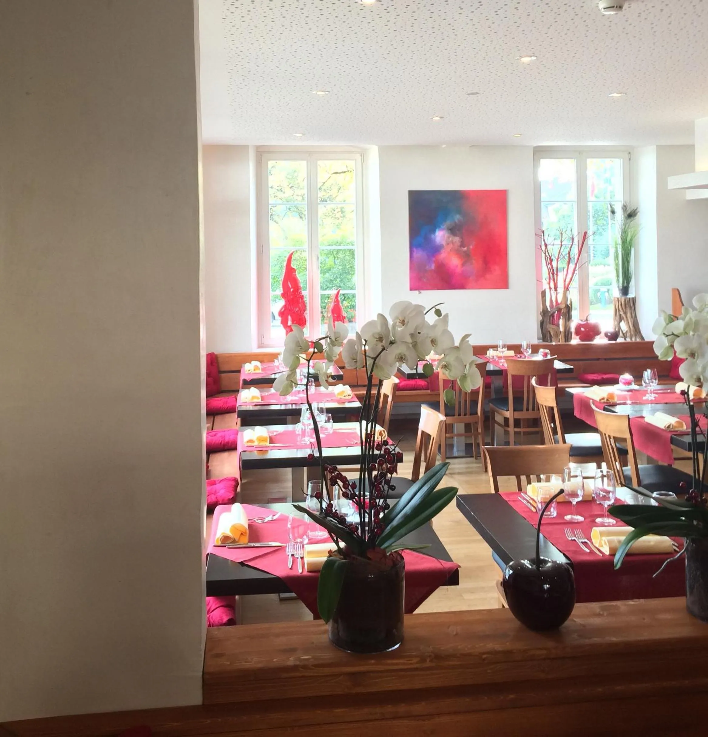 Restaurant/places to eat in Auberge de Prangins