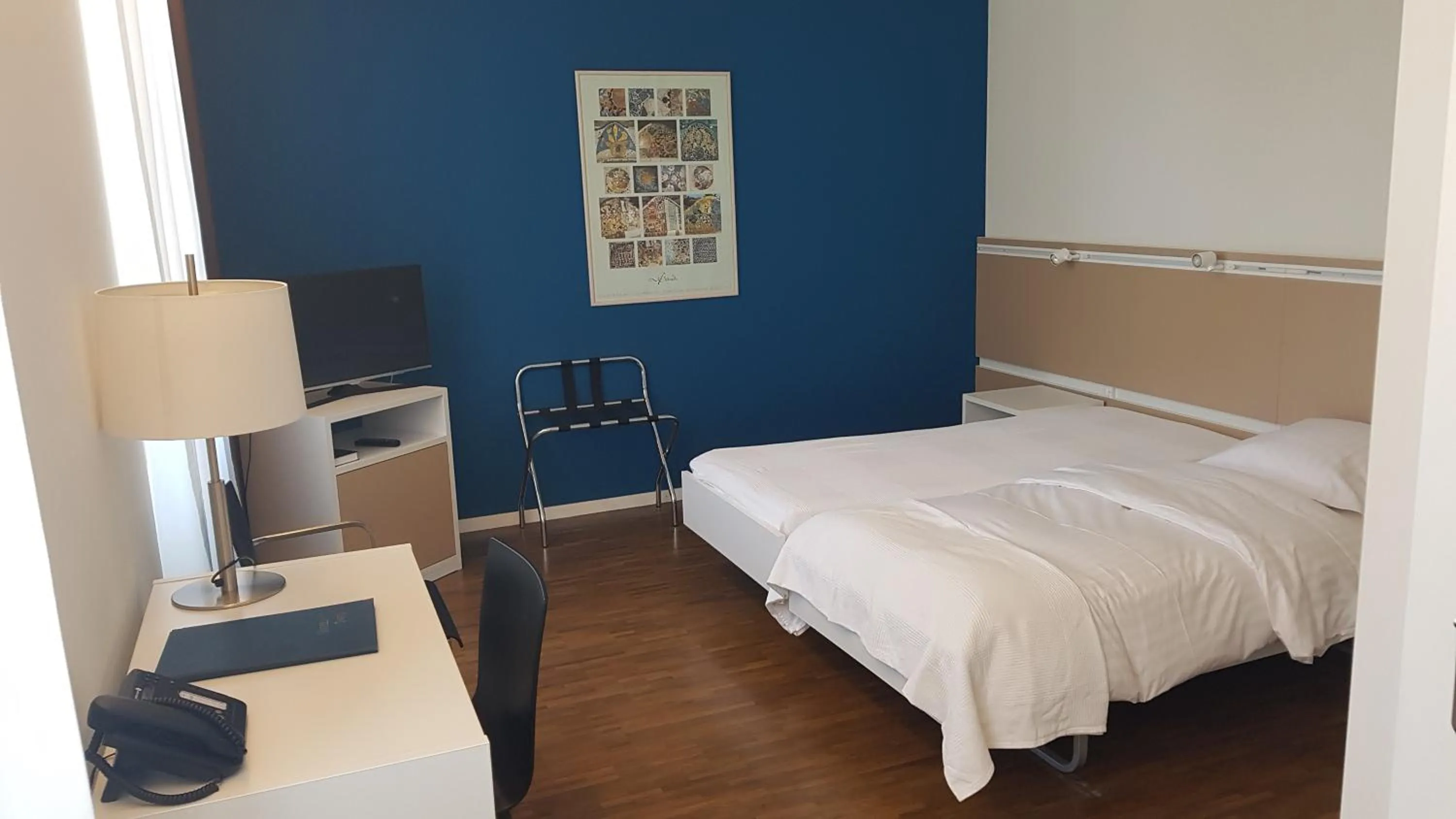 Bed in Auberge de Prangins