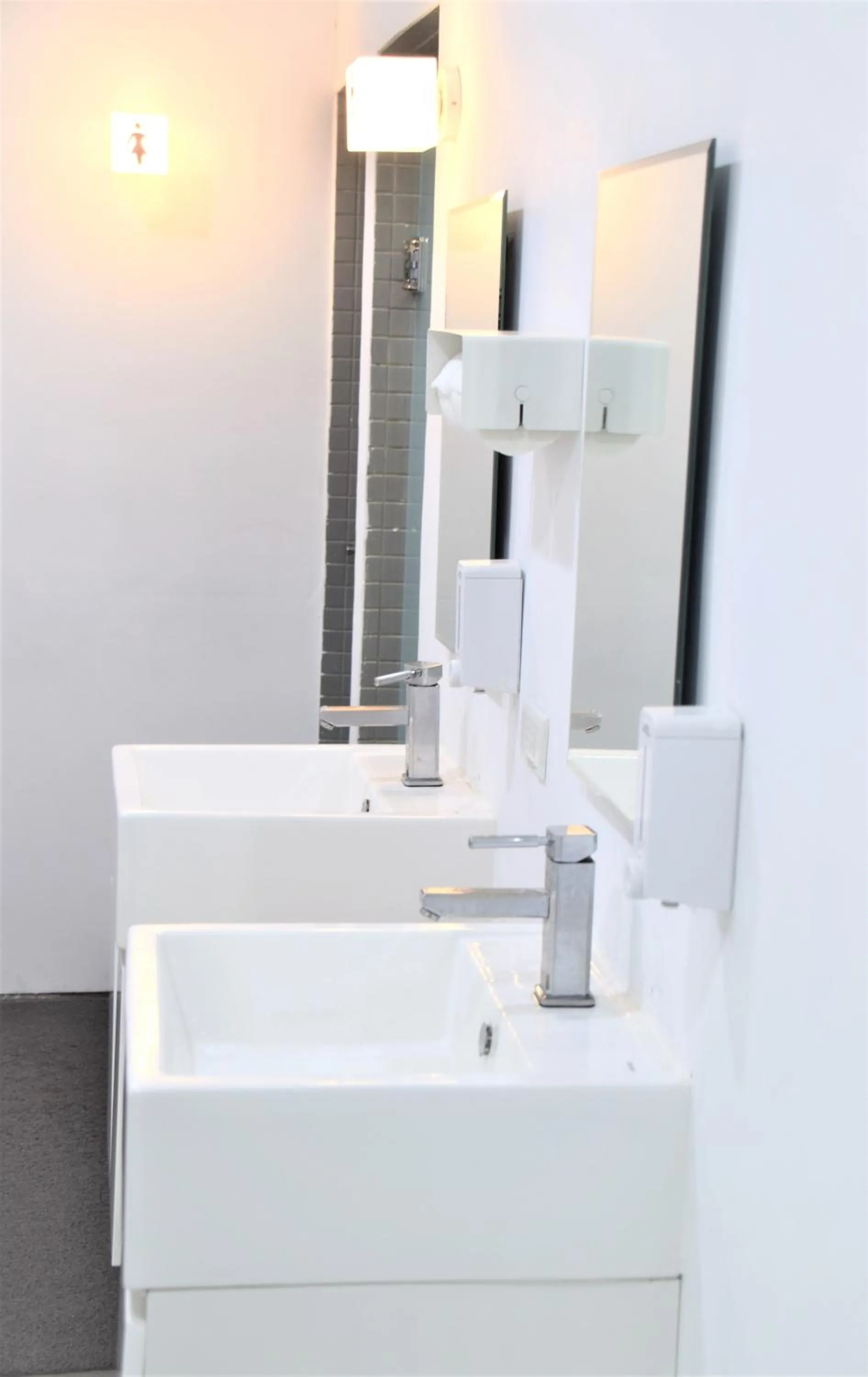 Toilet in Inn Cube - Ximen