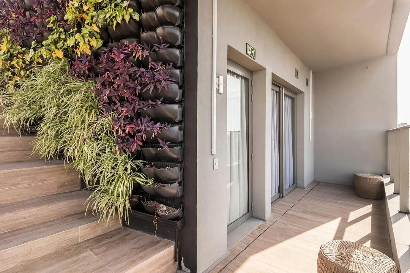 Lindo studio novo e moderno JRE1401