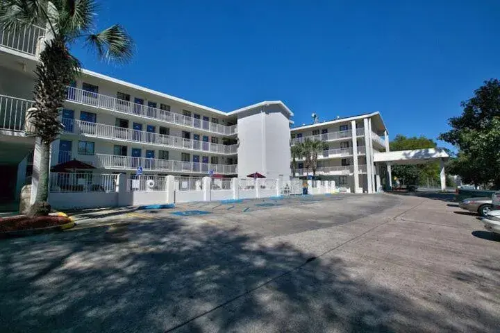 Loyalty Inn Tallahassee Loyalty Inn Tallahassee