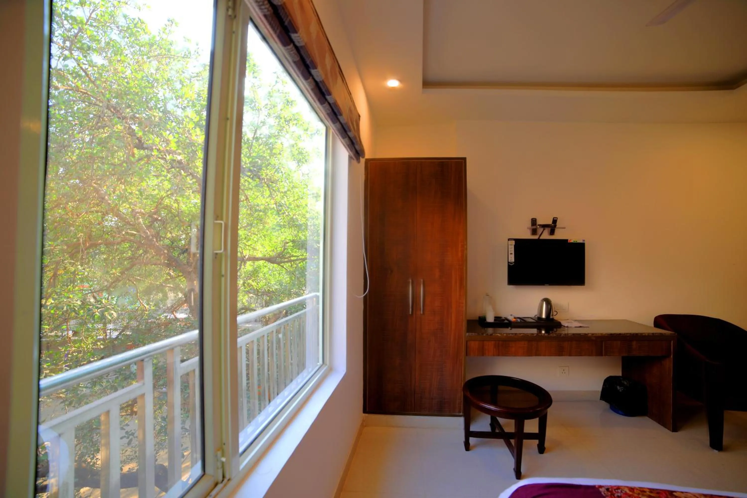 Bedroom, Bed in Airport Hotel Chanakya