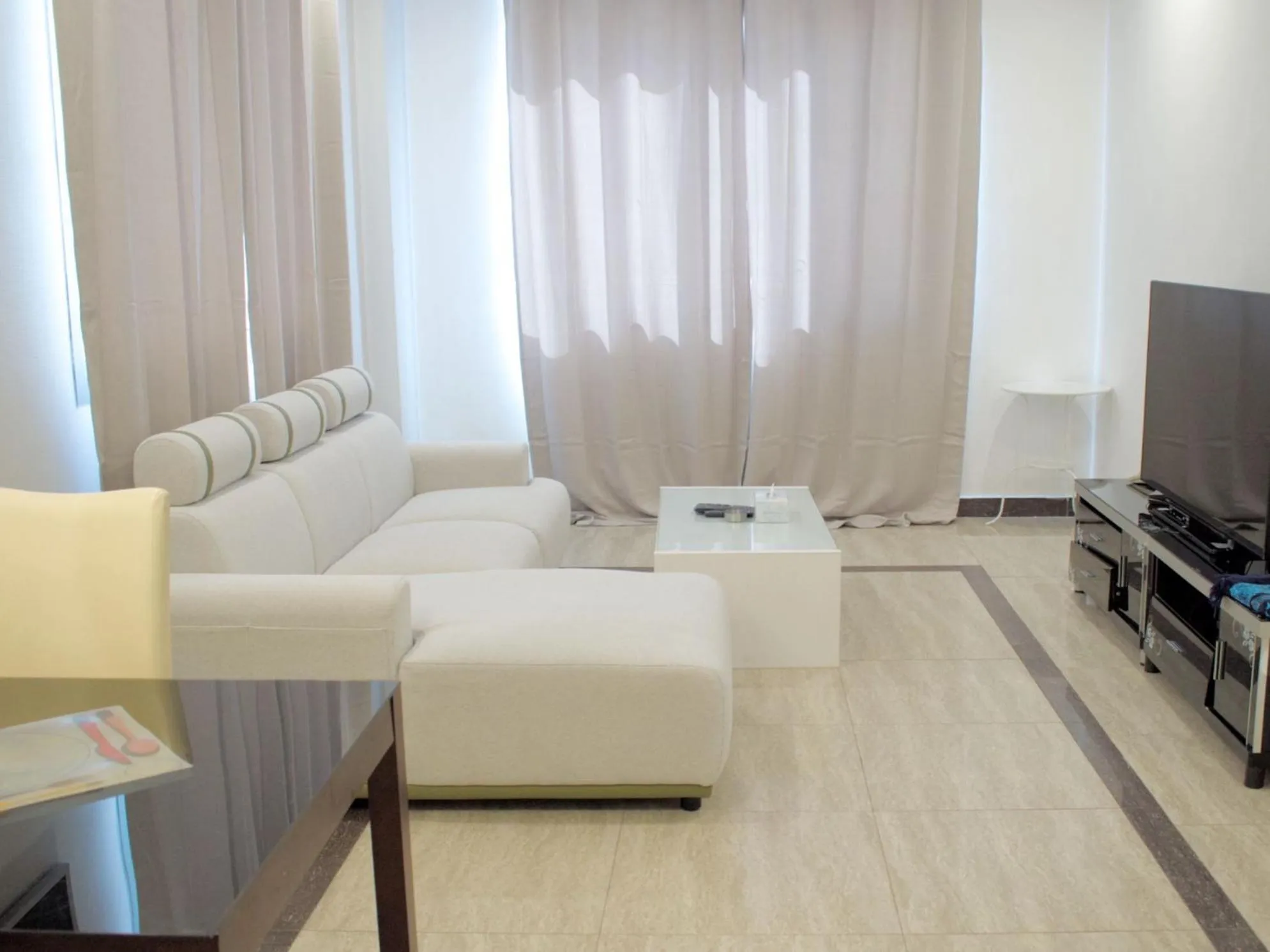 Hotel Leaders Plaza Salmiya