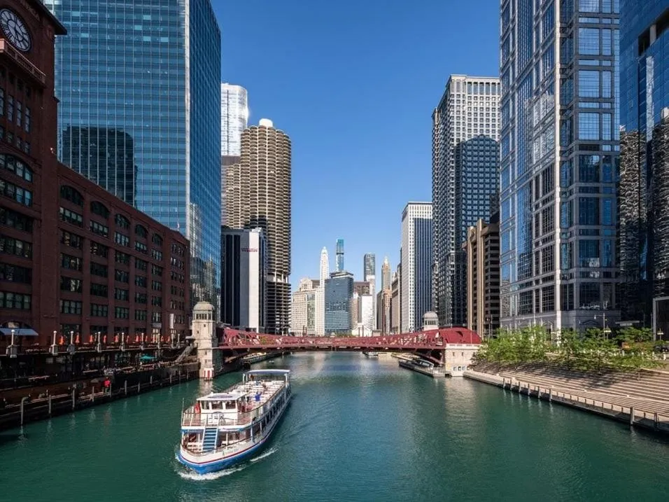 Level Chicago Fulton Market