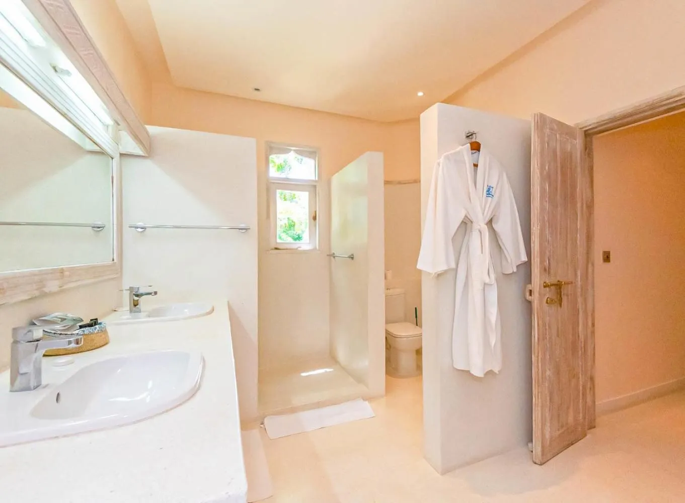 Bathroom in Medina Palms