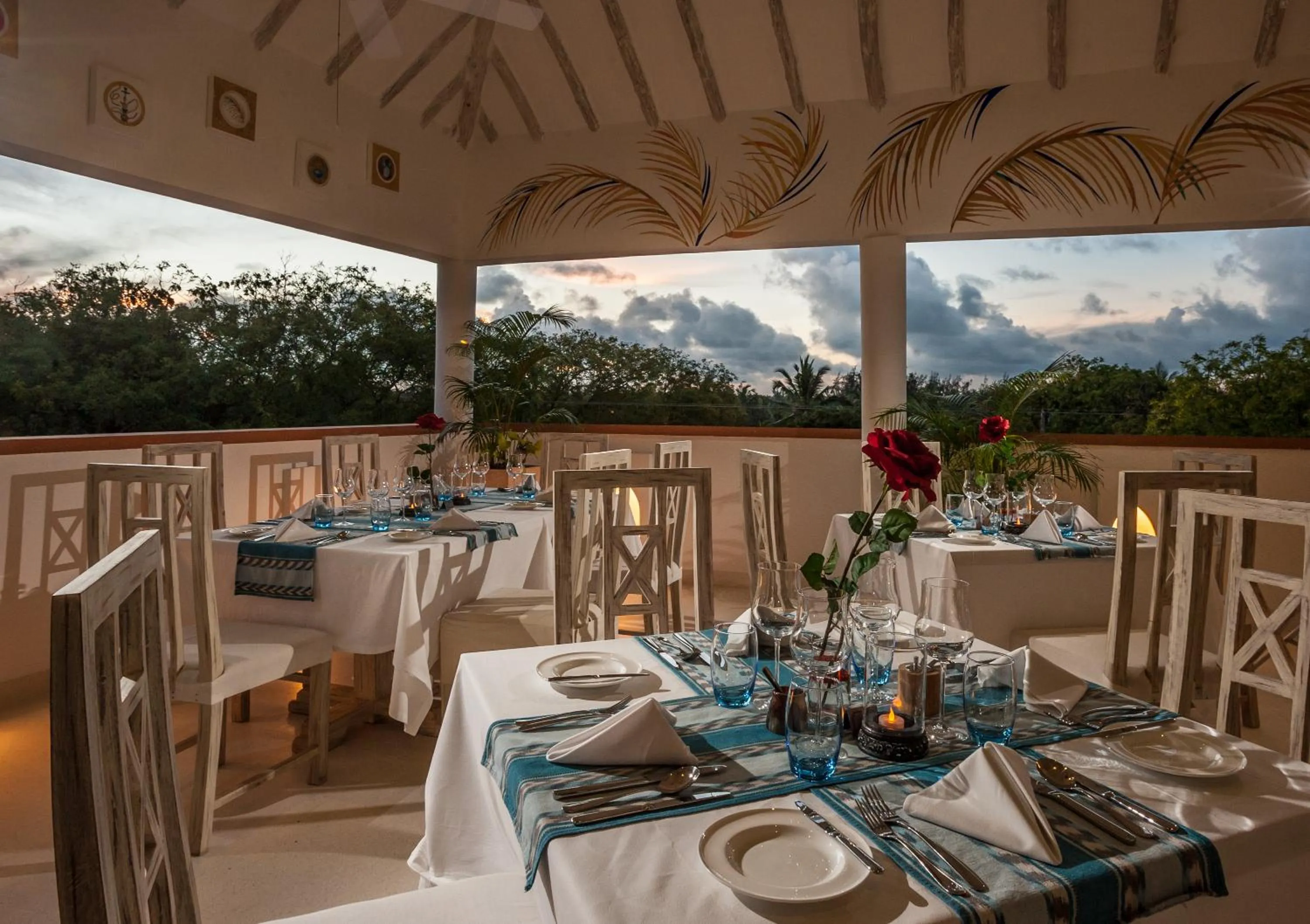 Restaurant/places to eat in Medina Palms