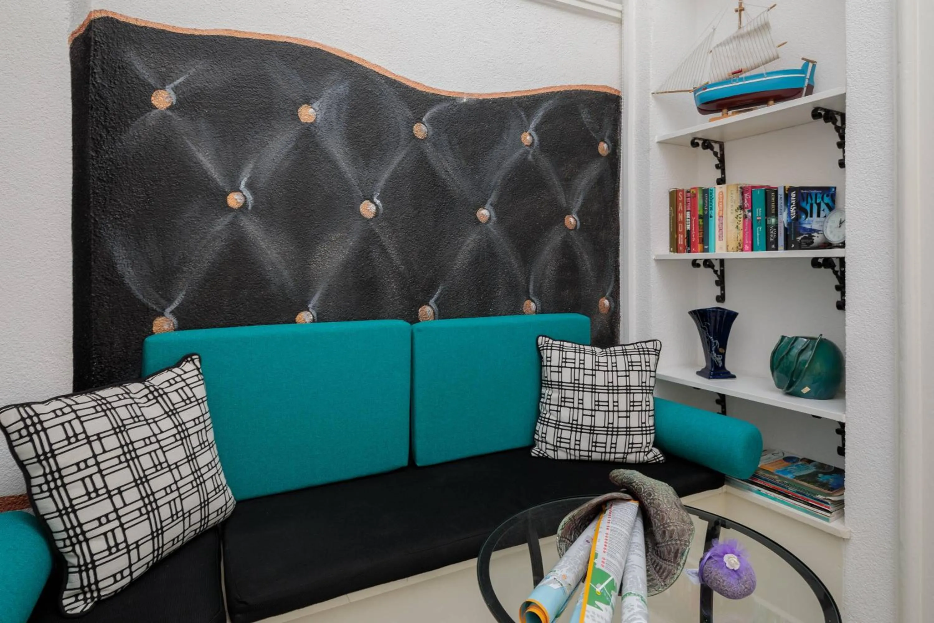 Seating area in PLR Luxury Rooms