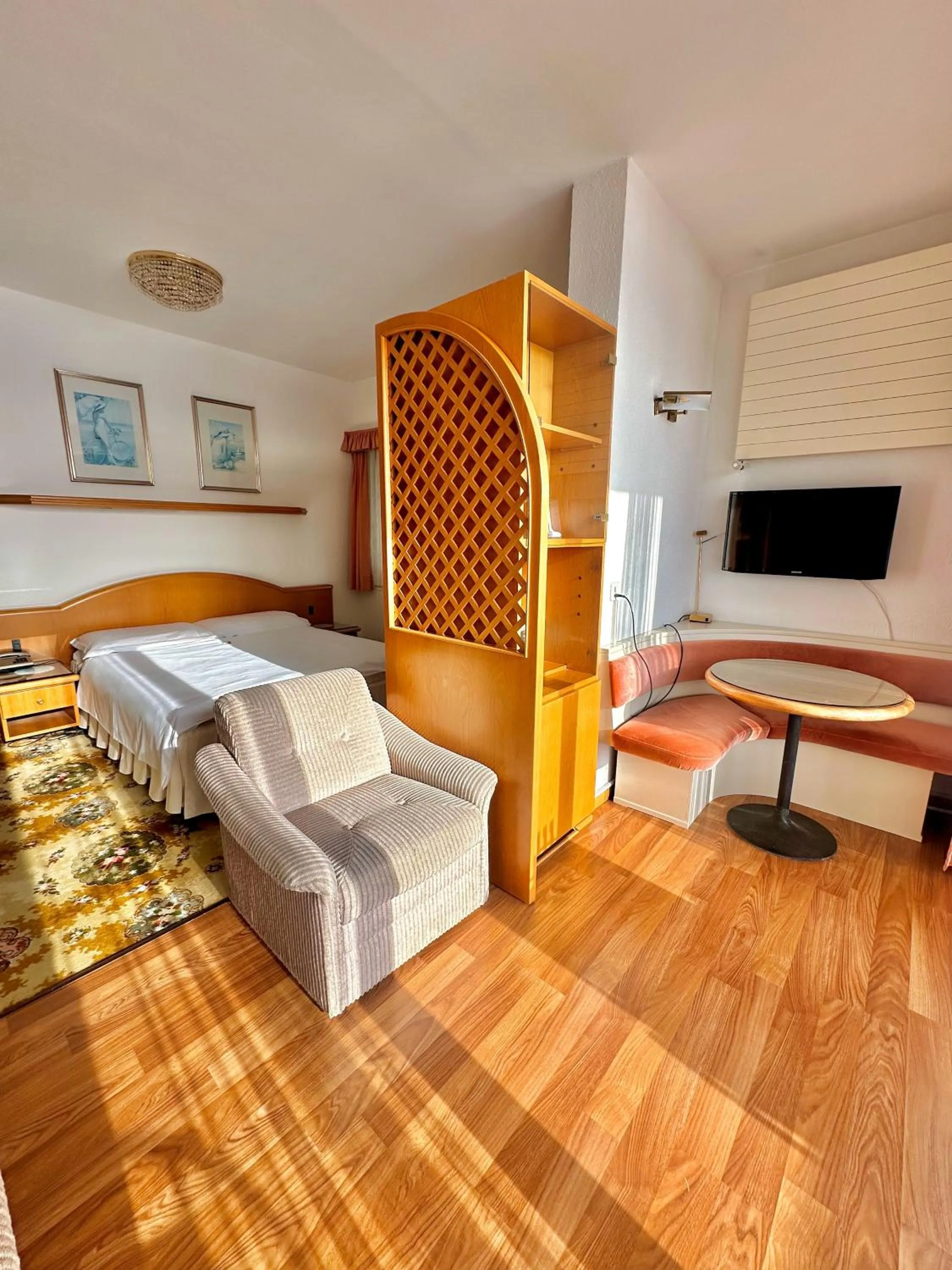 Bed in Hotel Colibrì