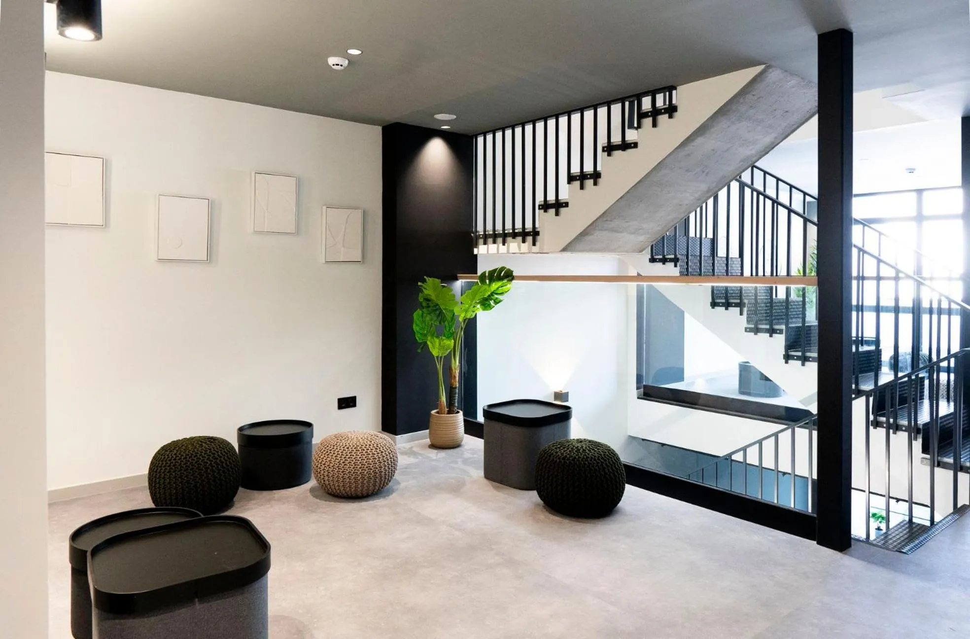 Living room in Coliving Compostela