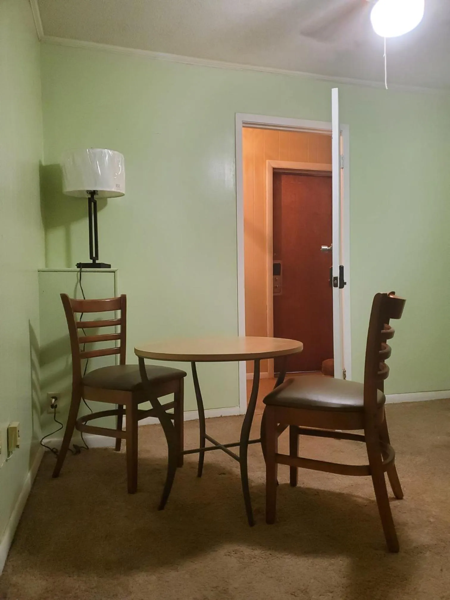 Seating area in Timber Ridge Lodge Gatlinburg