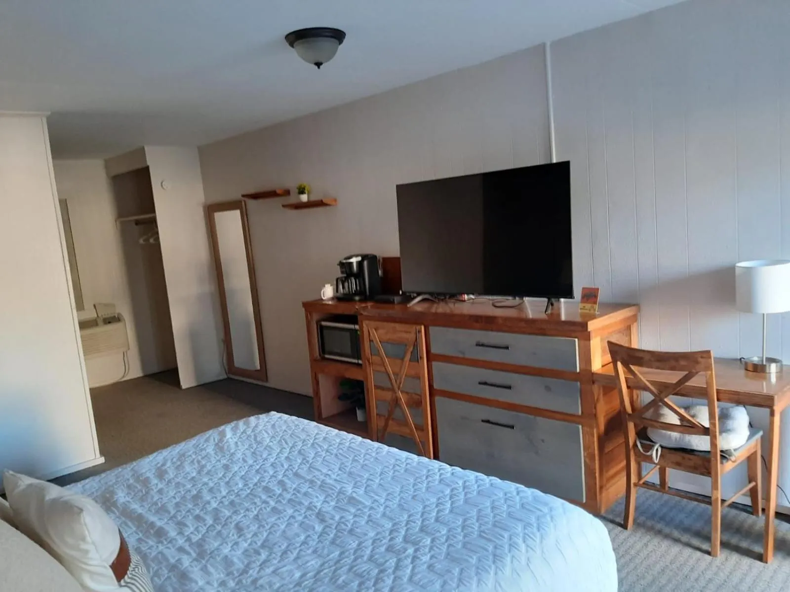 TV and multimedia, Bed in Timber Ridge Lodge Gatlinburg