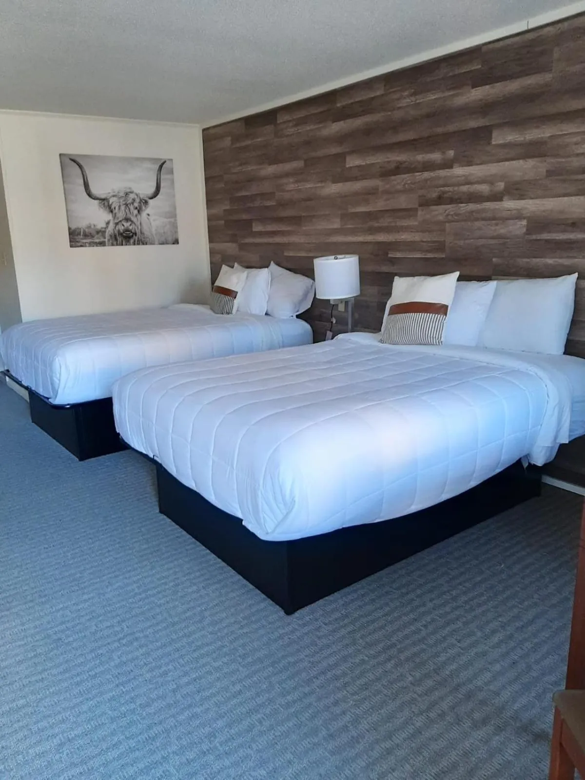 Bed in Timber Ridge Lodge Gatlinburg