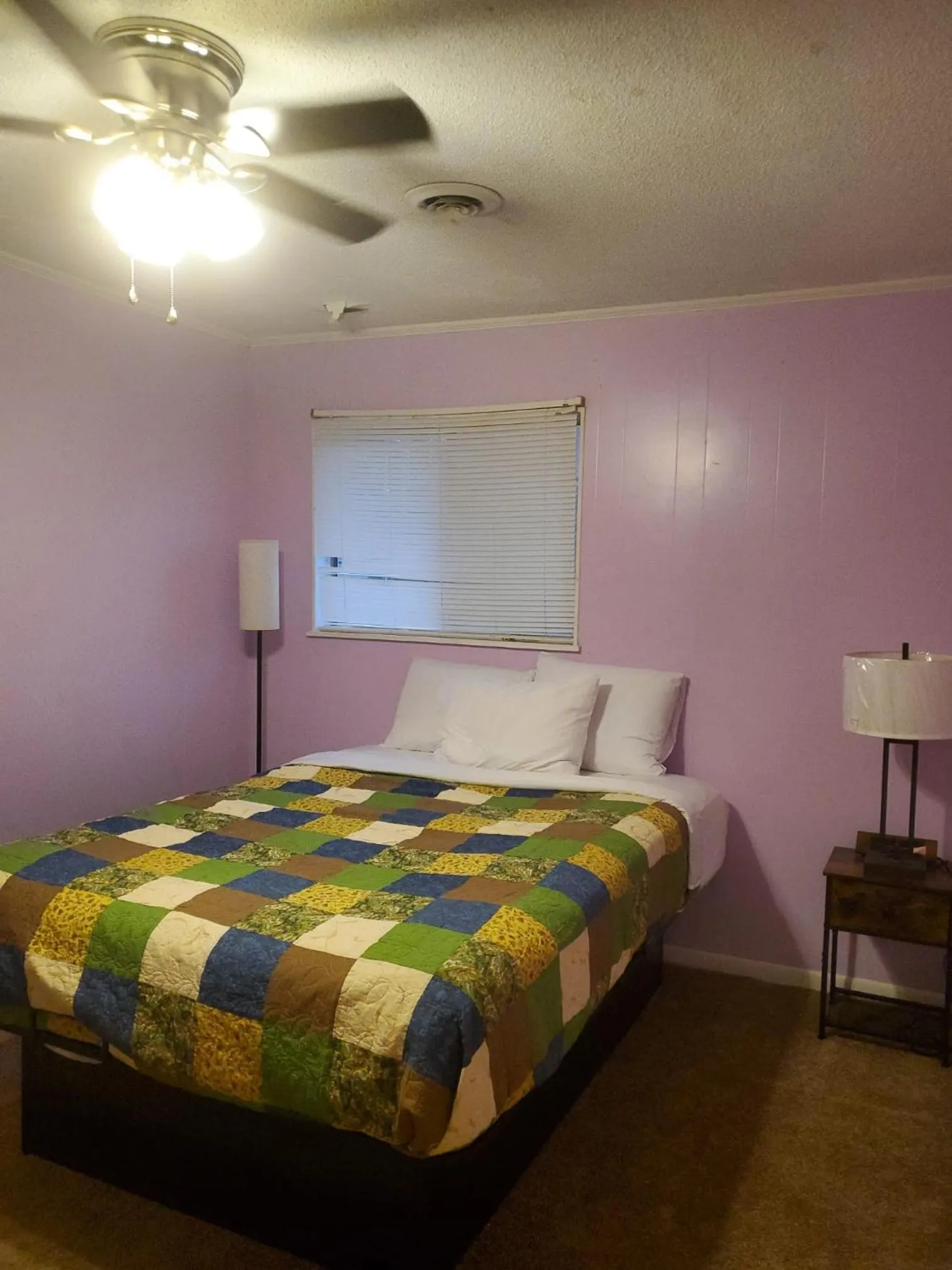 Bed in Timber Ridge Lodge Gatlinburg