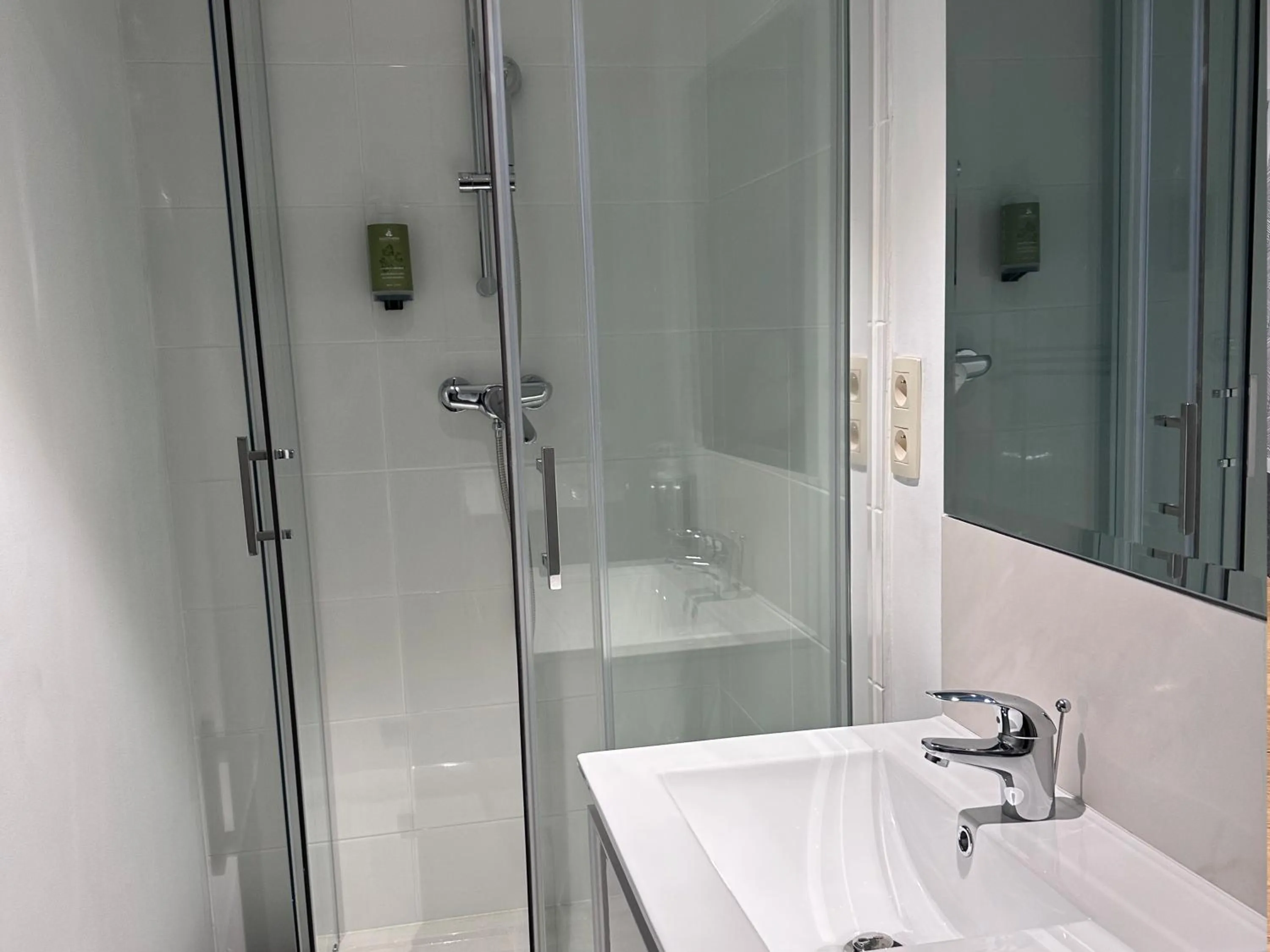 Shower in Smartflats - Monnaie