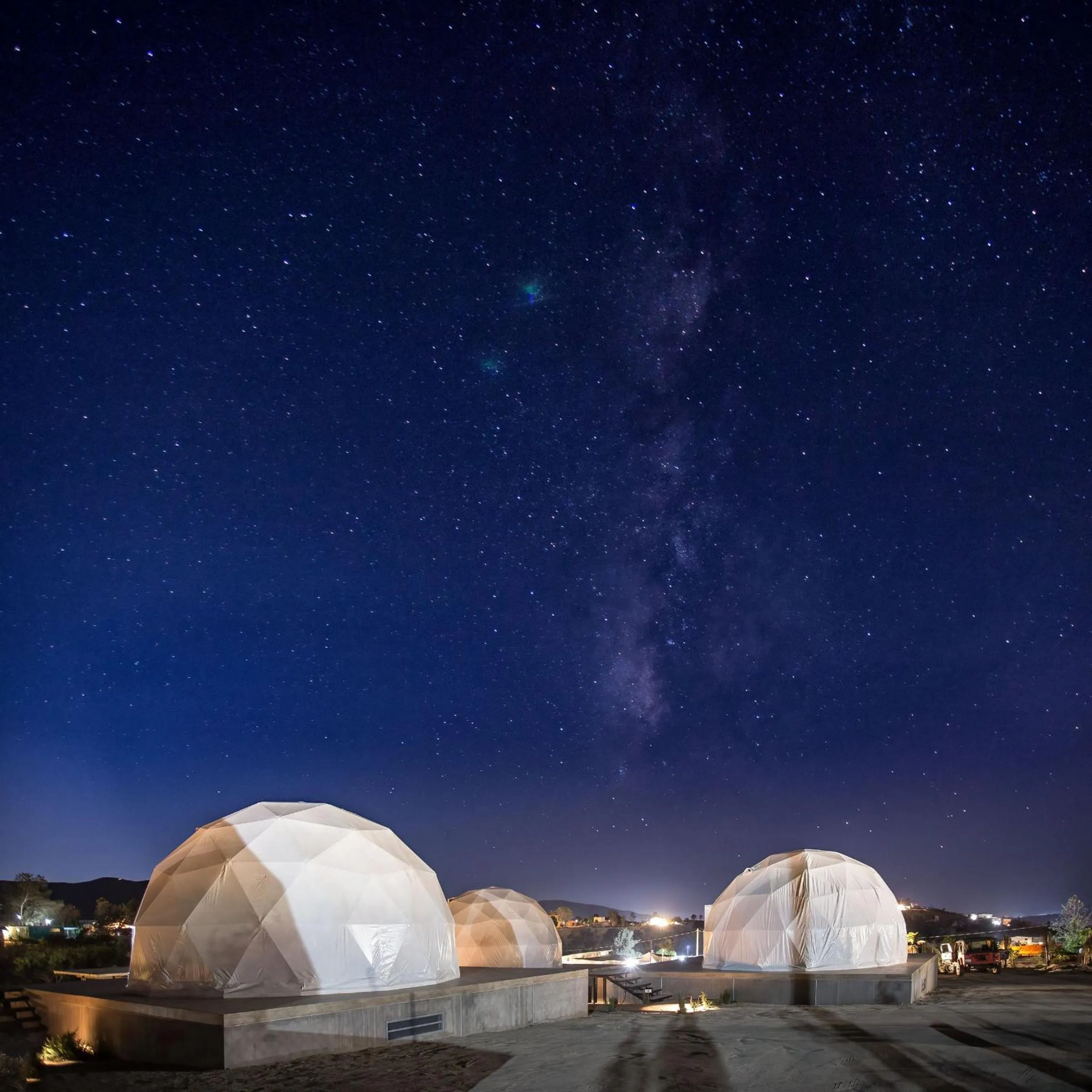 Cúpulas Del Valle by Villa De La Rosa