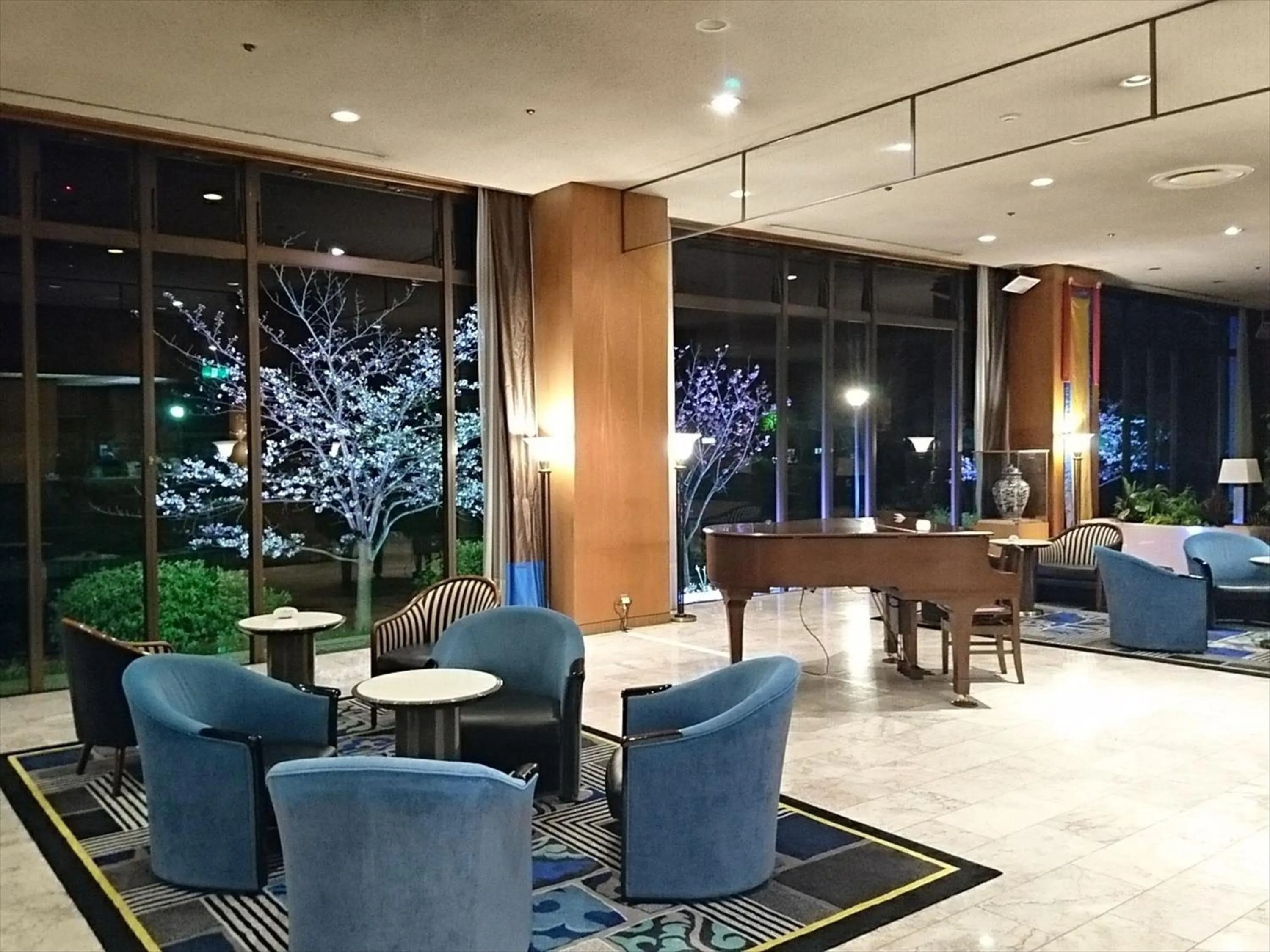 Lobby or reception in Hotel New Otani Saga