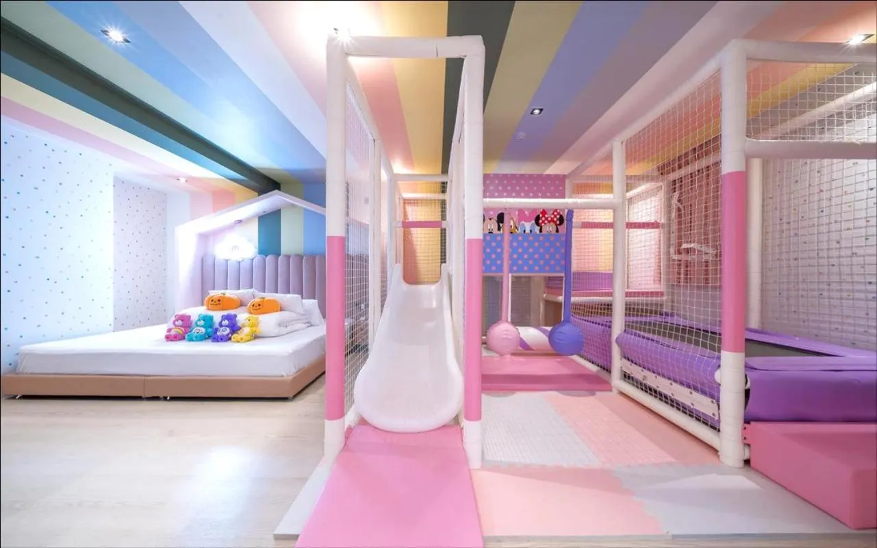 Photo of the whole room, Bed in Jangyu Almond Kids Hotel