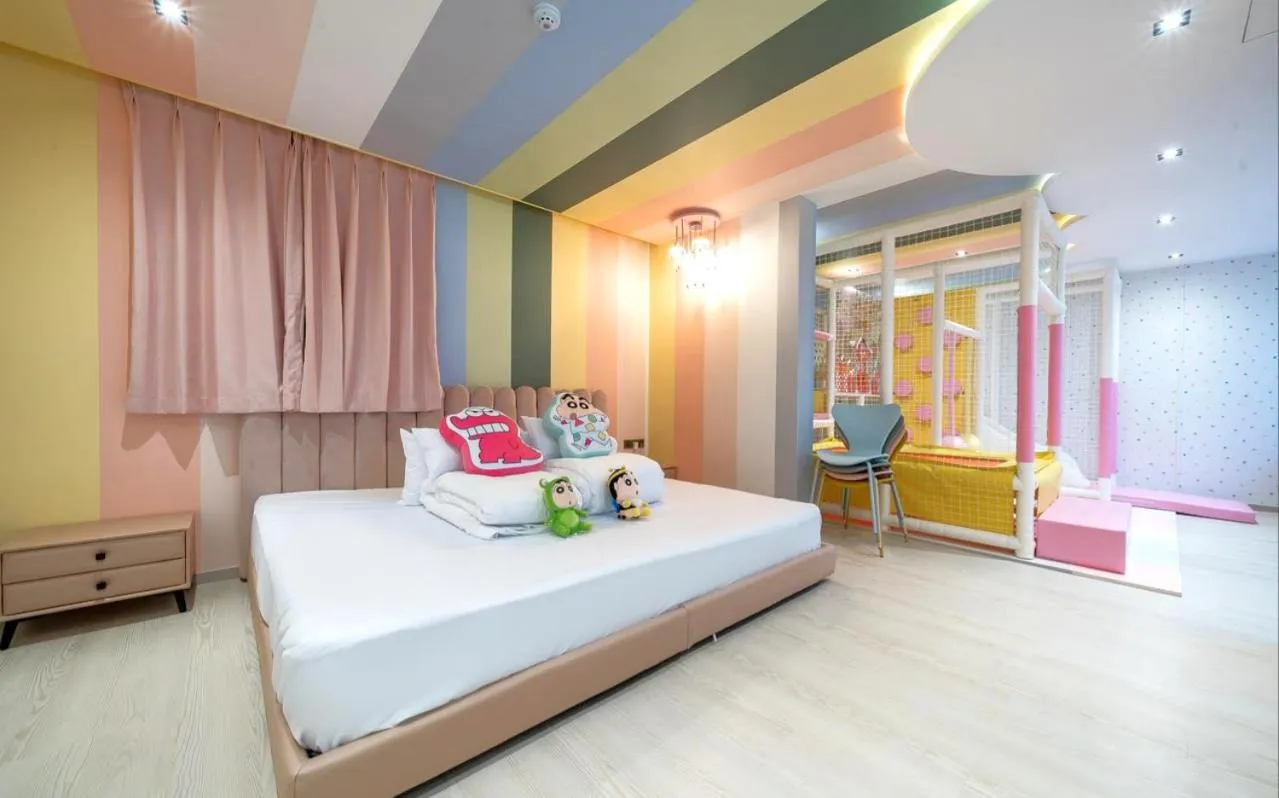 Bedroom, Bed in Jangyu Almond Kids Hotel