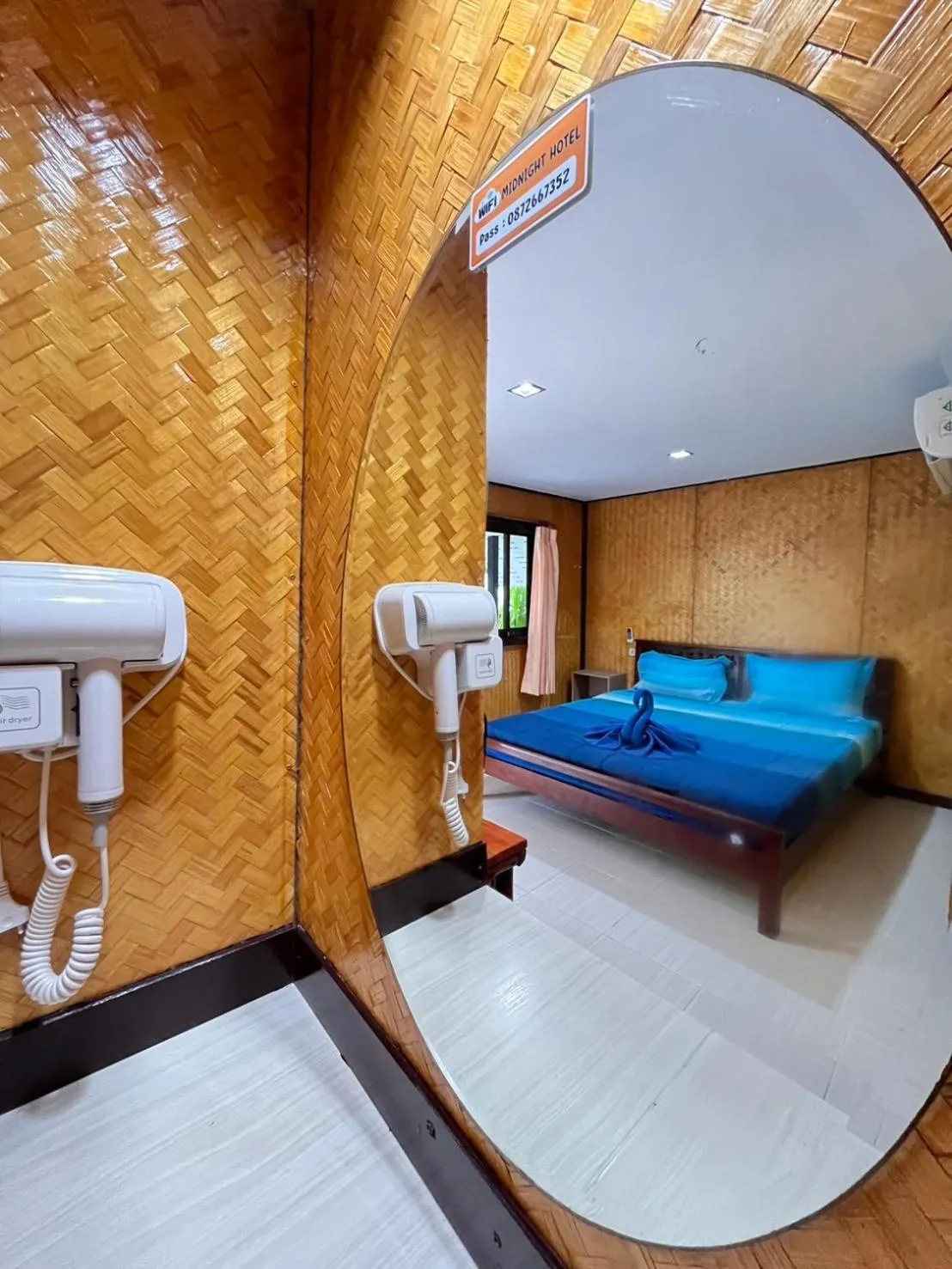 Bed in View Garden Resort