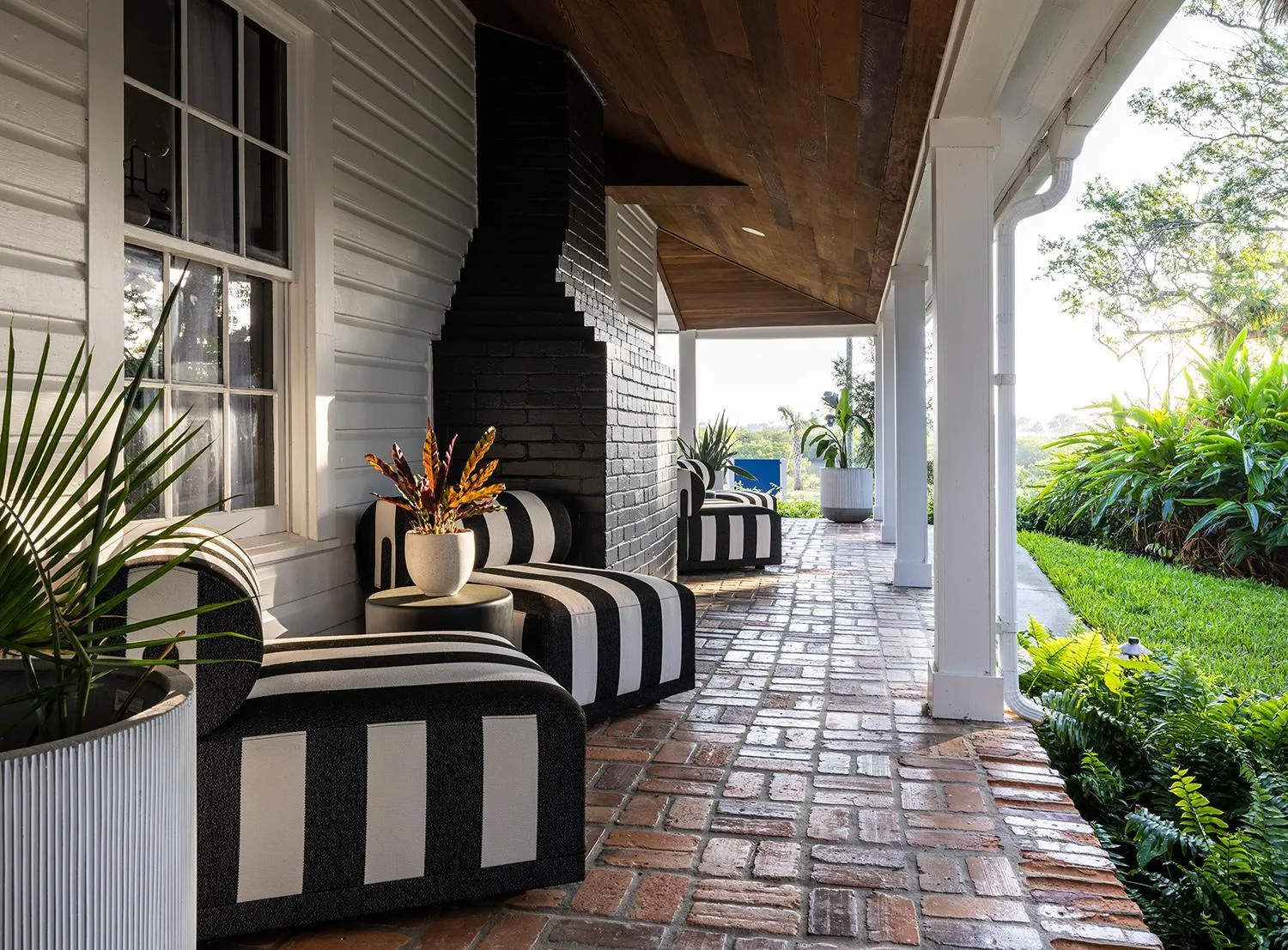 Balcony/Terrace in Victoria 1883