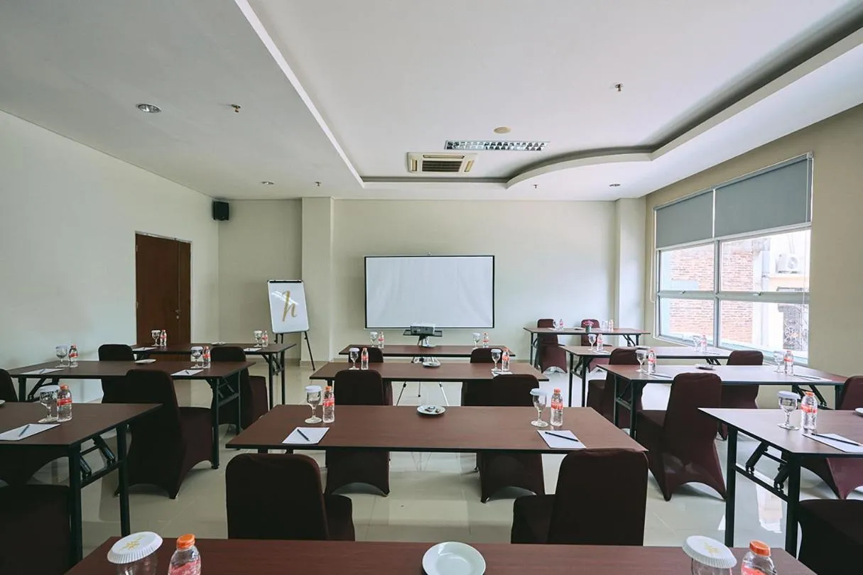 Horison TC UPI Serang