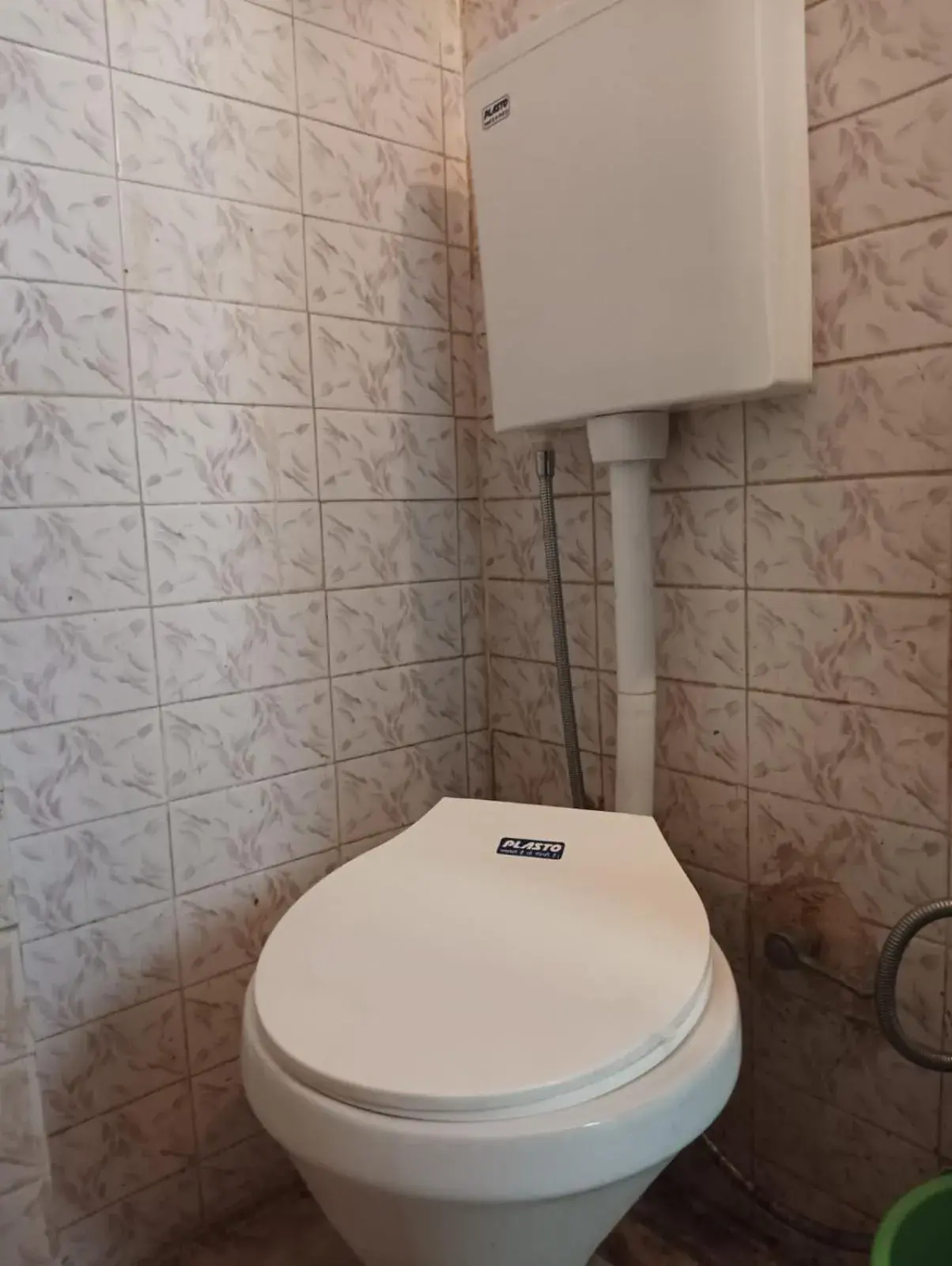 Standard Single Room in Comfi Stay Hotel Bhopal Standard Single Room in Comfi Stay Hotel Bhopal