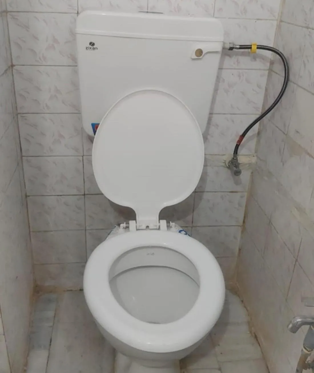 Toilet in Comfi Stay Hotel Bhopal