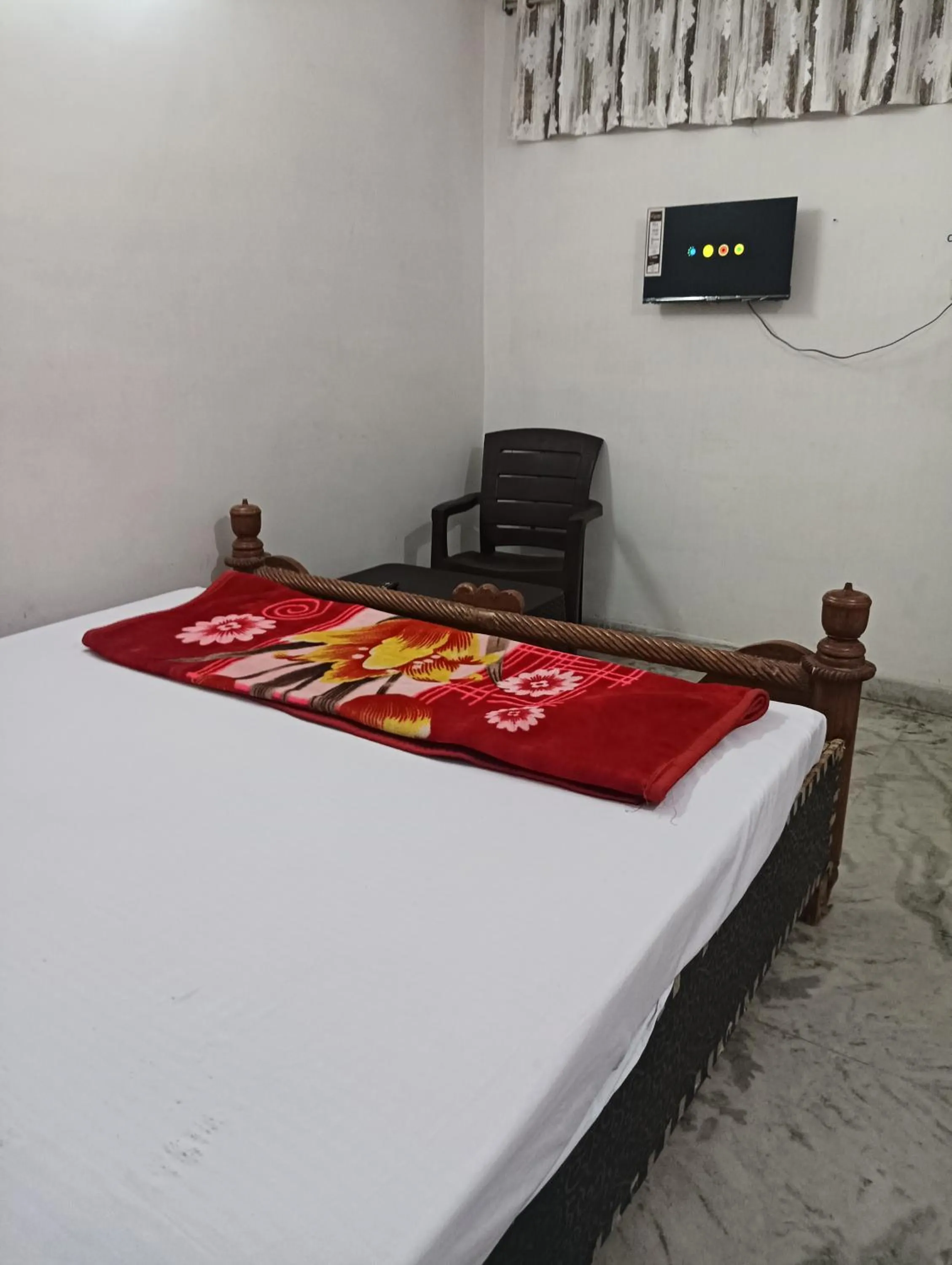Bed in Comfi Stay Hotel Bhopal