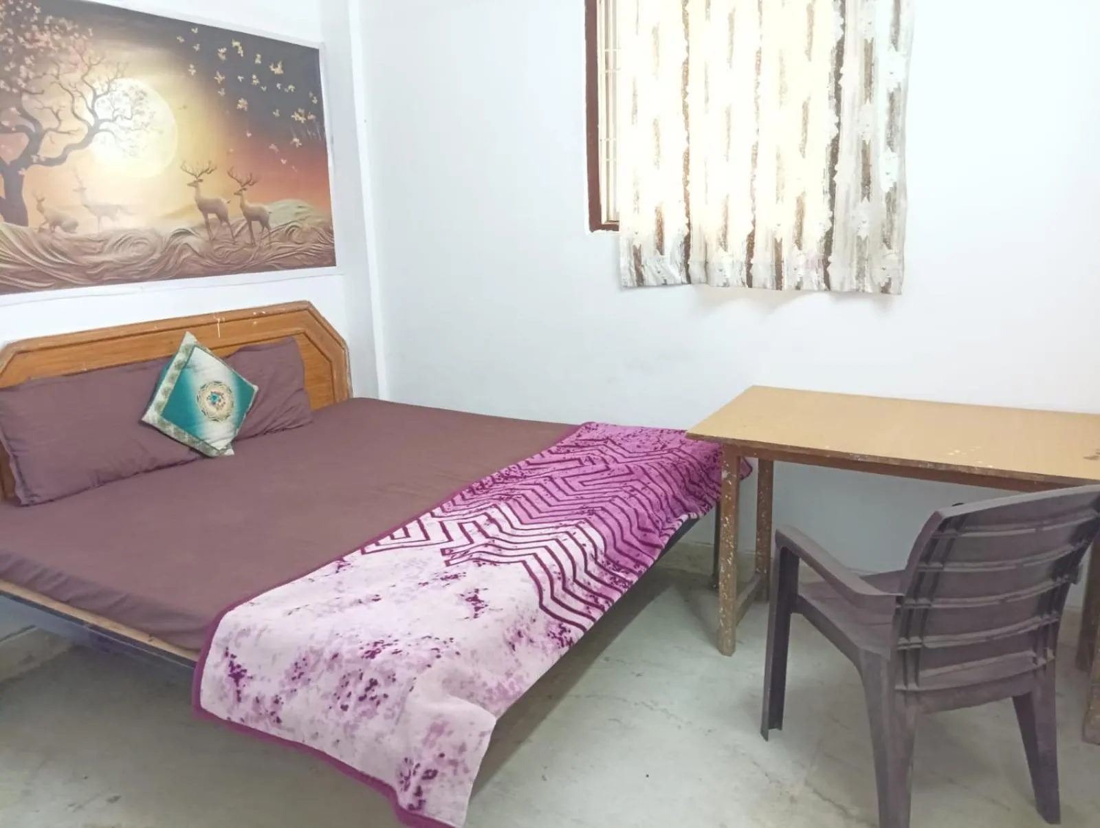 Bed in Comfi Stay Hotel Bhopal