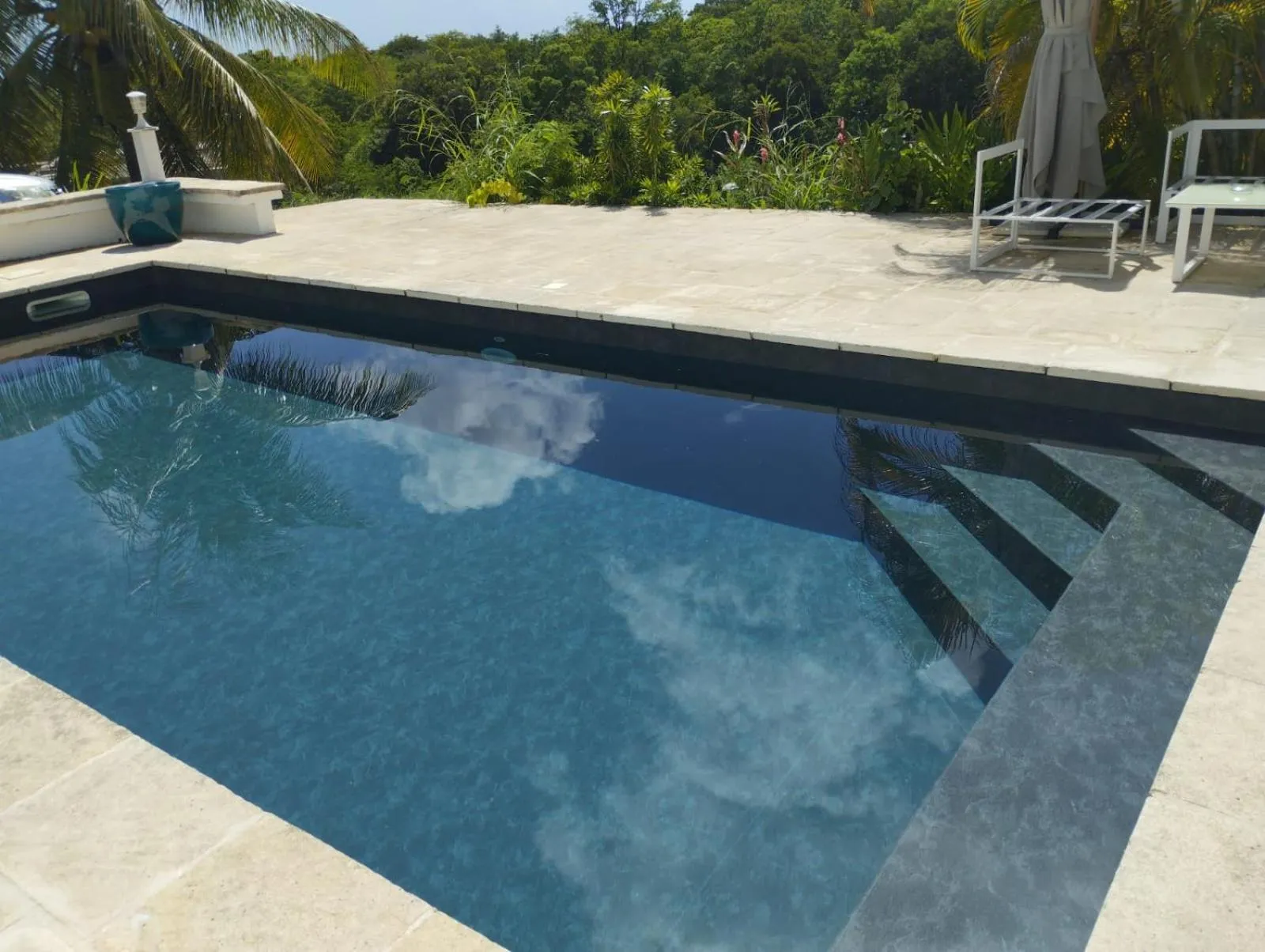 Villa vue mer logements indépendants piscine privative