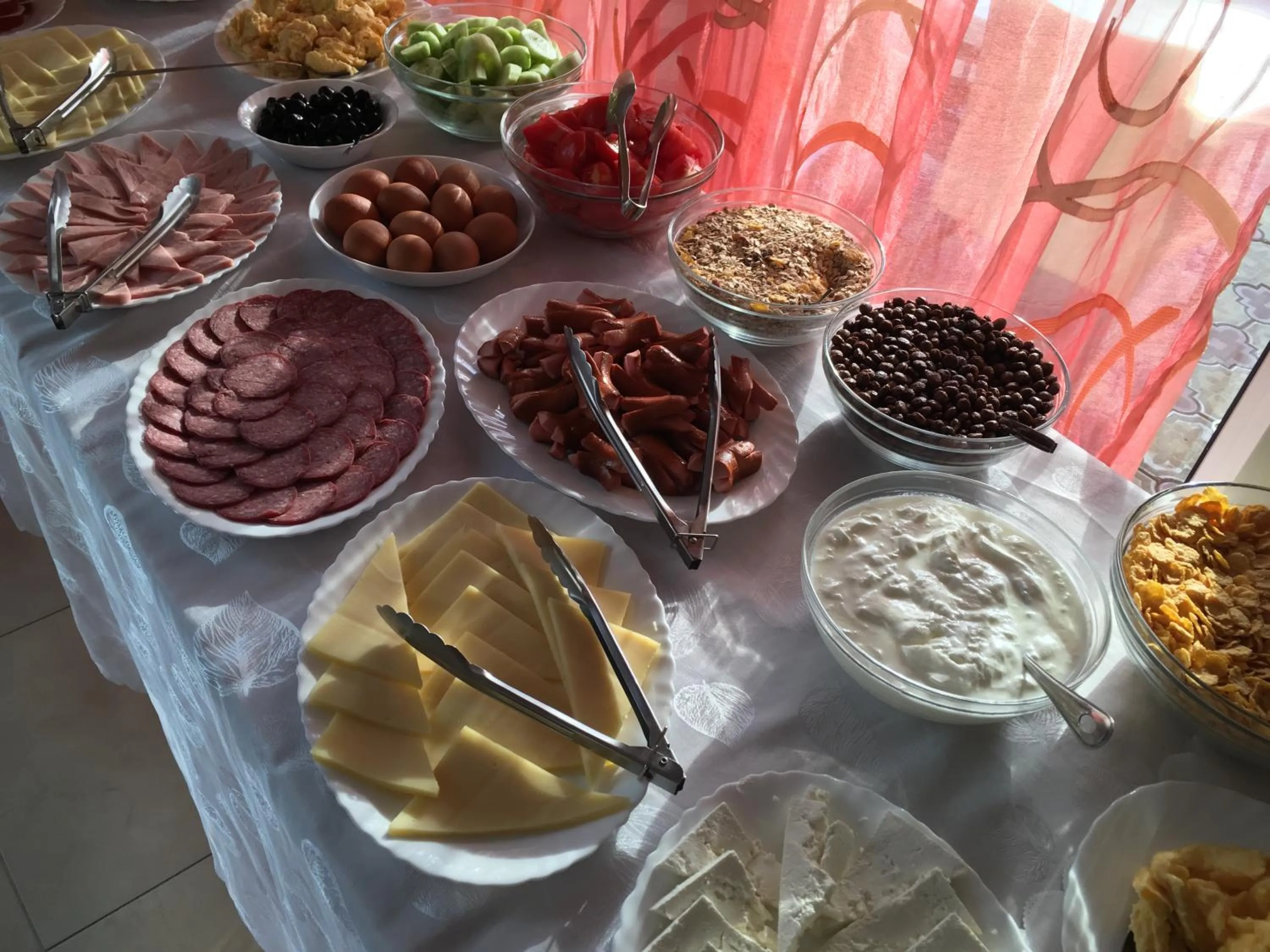 Breakfast in Beatris Family House