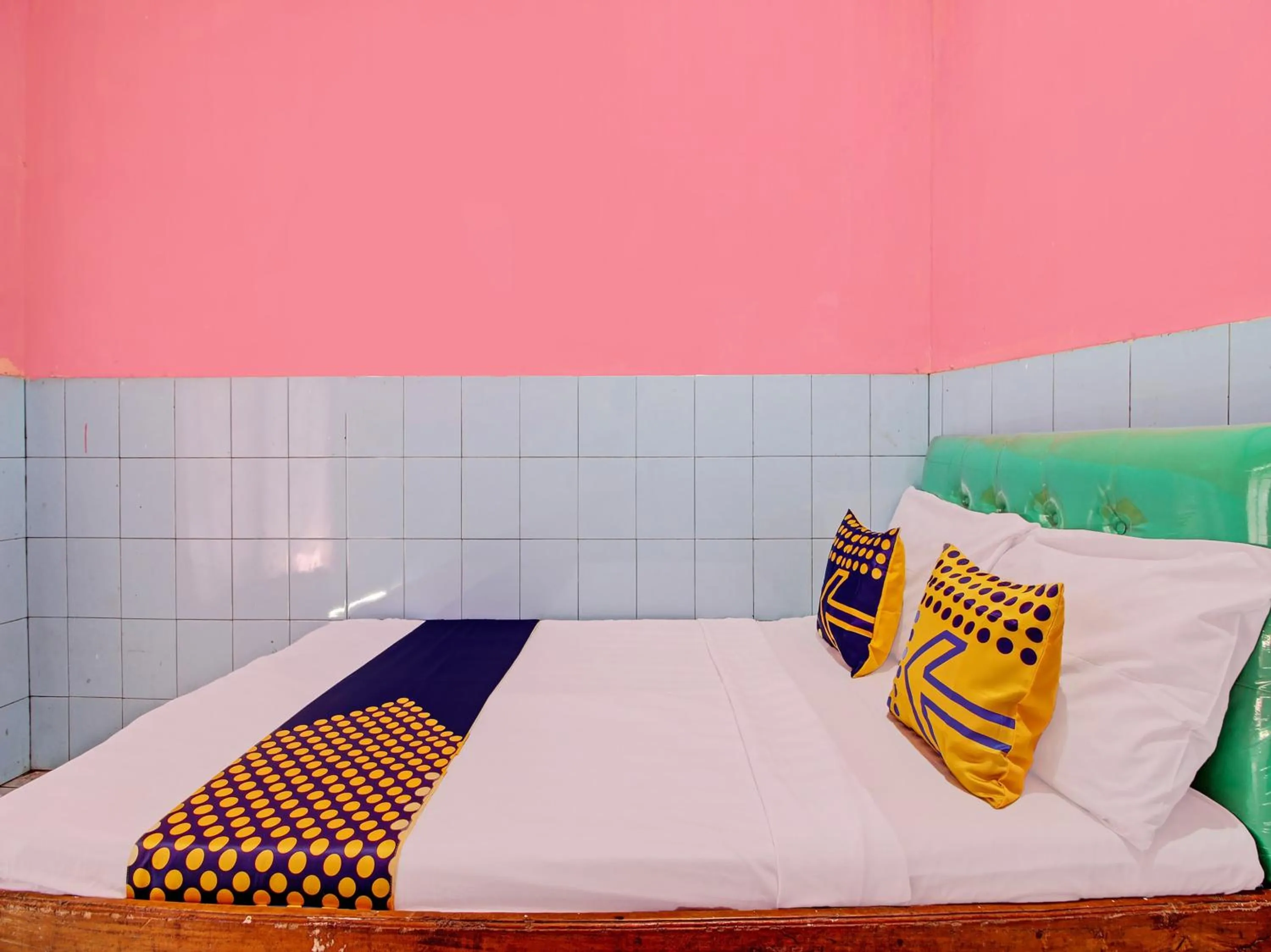 Bedroom, Bed in Hotel O 4 Saudara Hotel