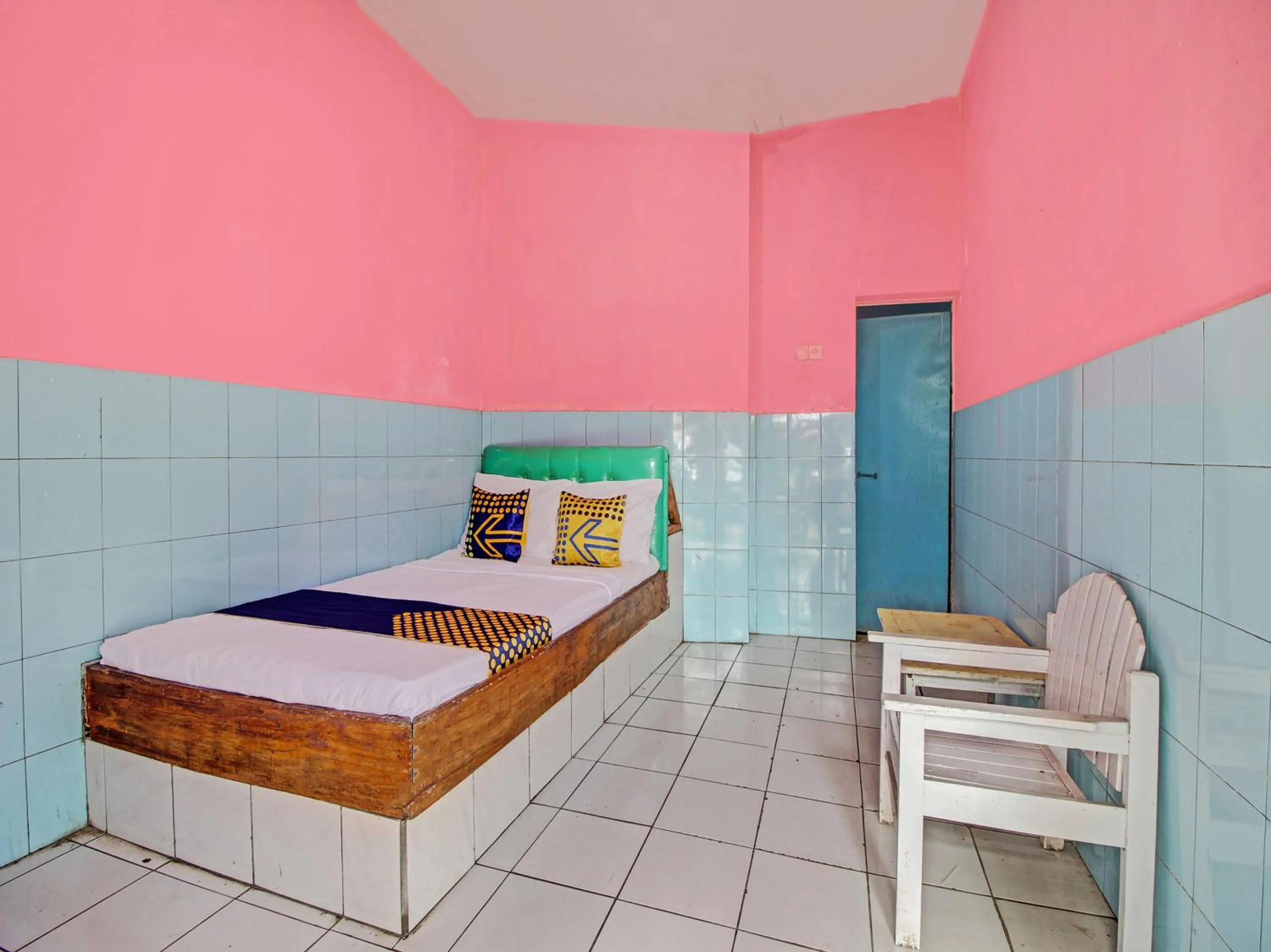 Bedroom, Bed in Hotel O 4 Saudara Hotel