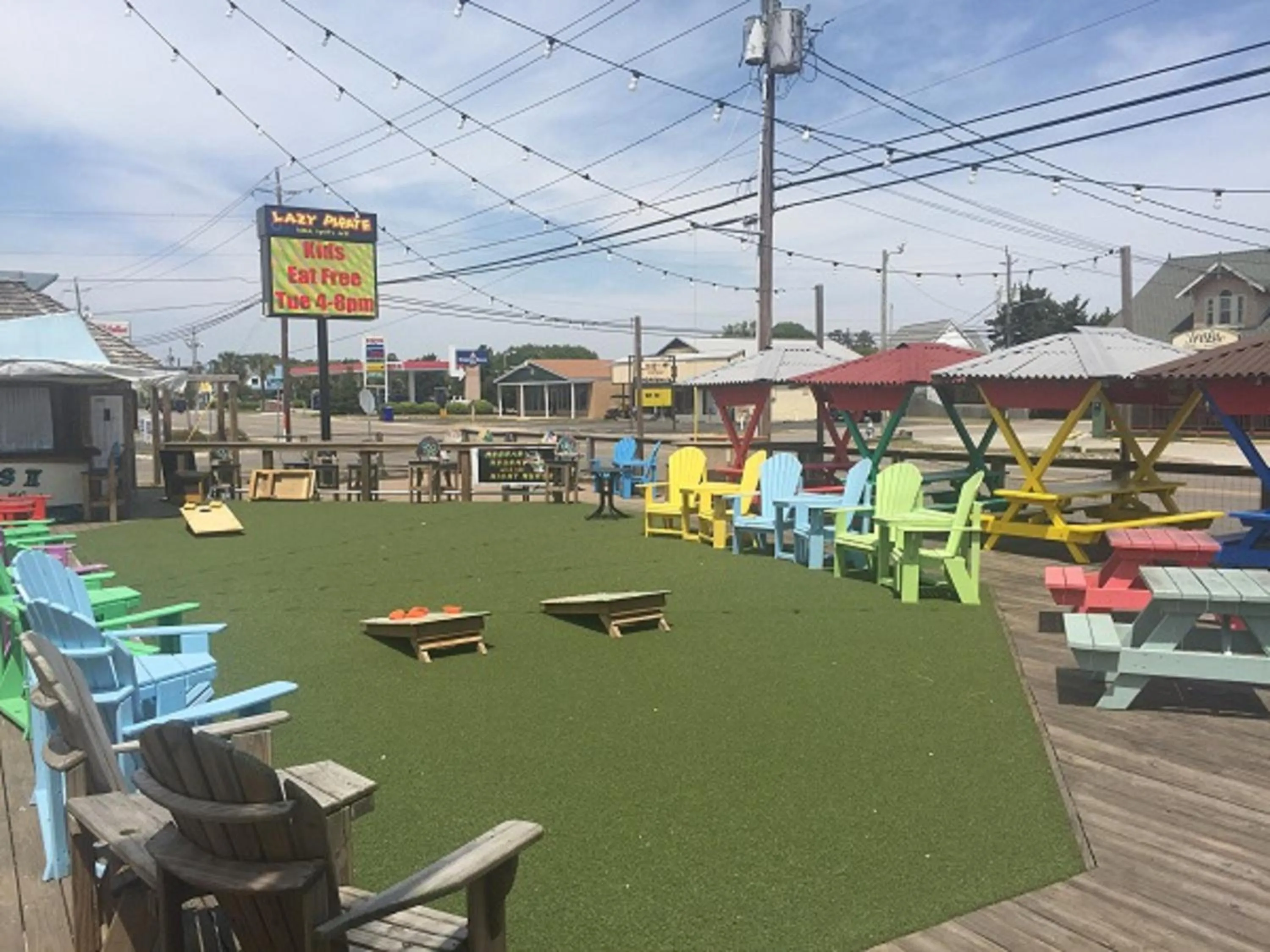 Entertainment in Pirates Cove