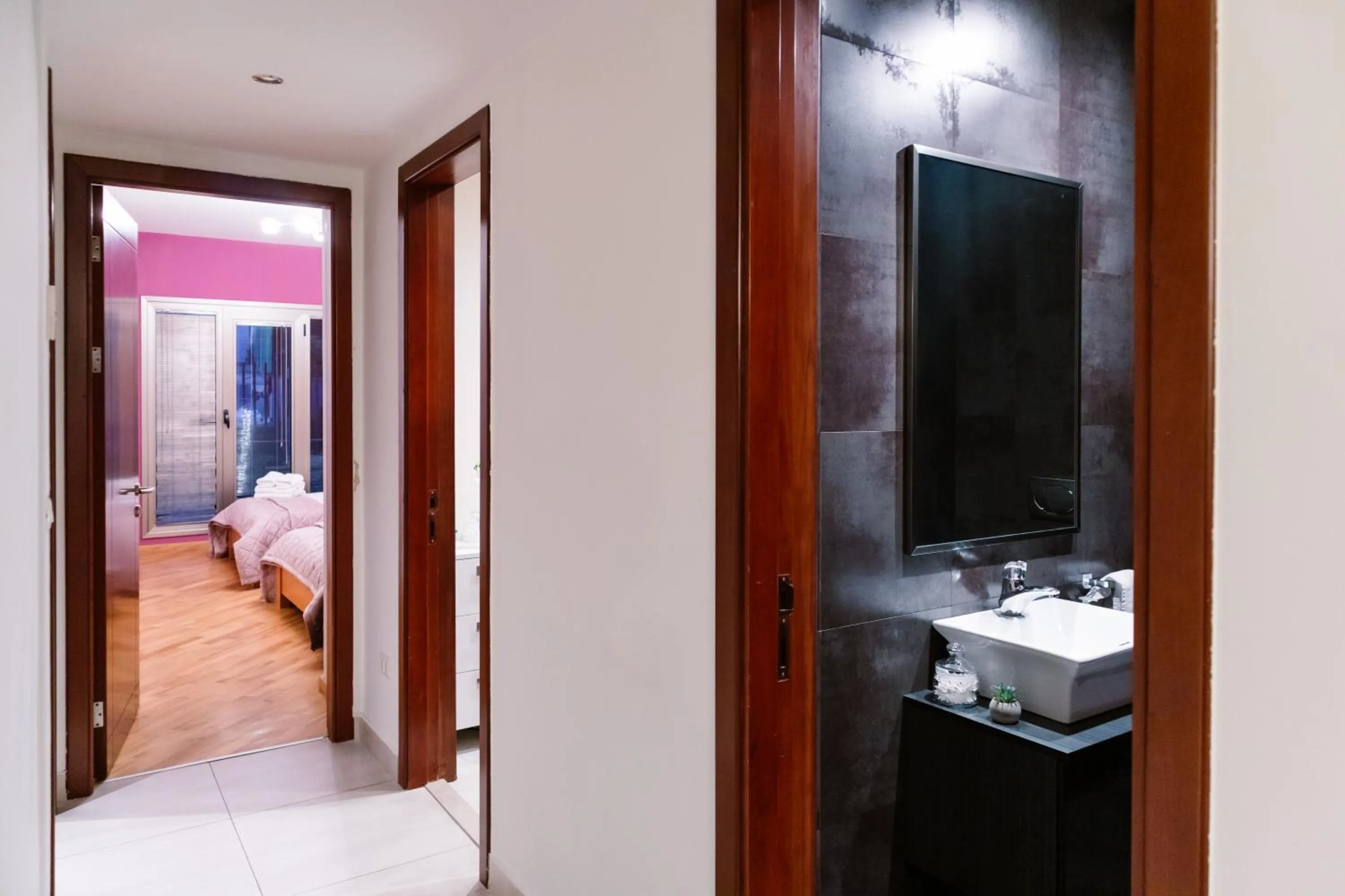 Bed in hotelise I Paradise Apartment