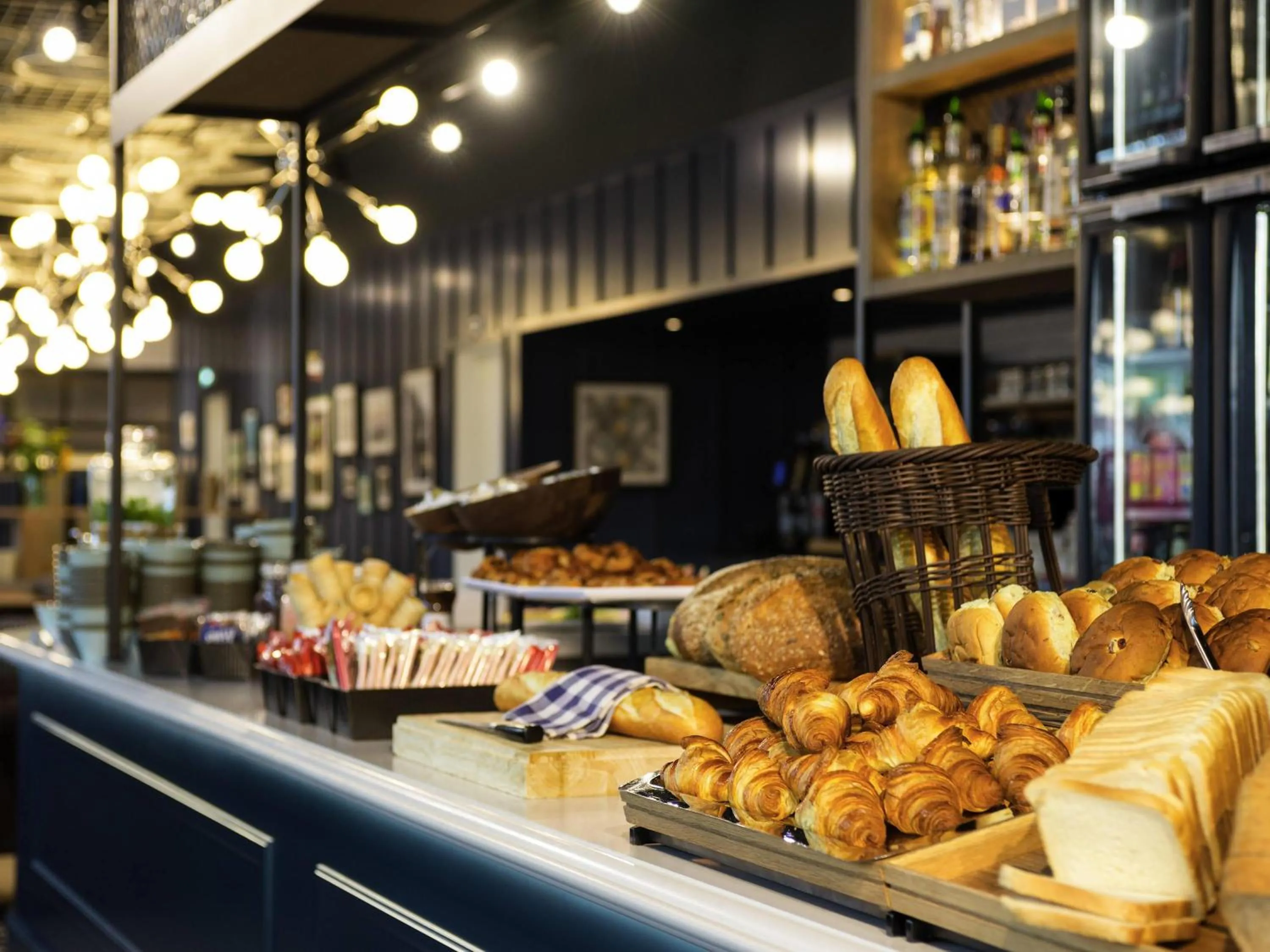 Breakfast in ibis Amsterdam Centre