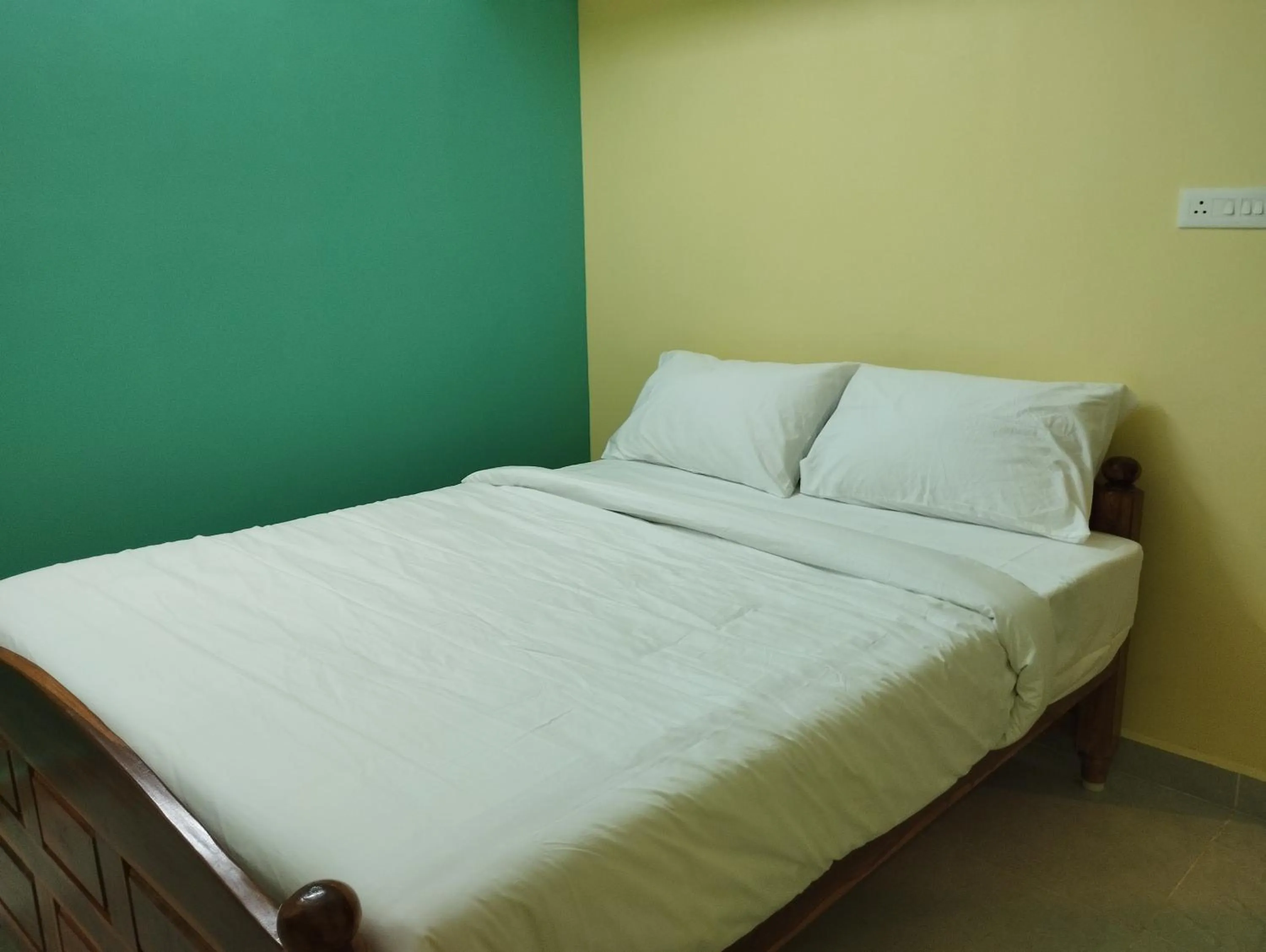 Bed in Villa Du Eden swimming pool villa